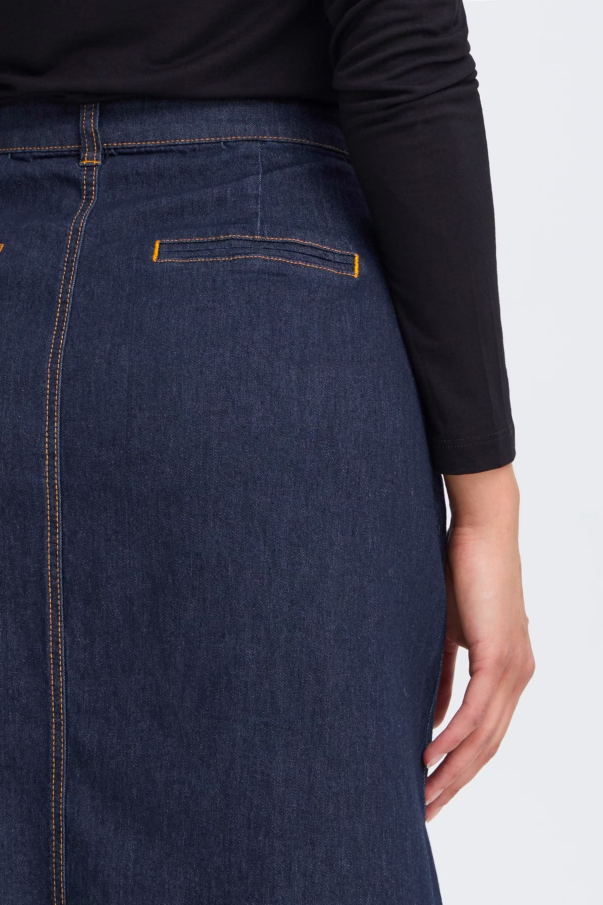 FXCHICAGO LOOKBOOK DETAIL 20616213-202717