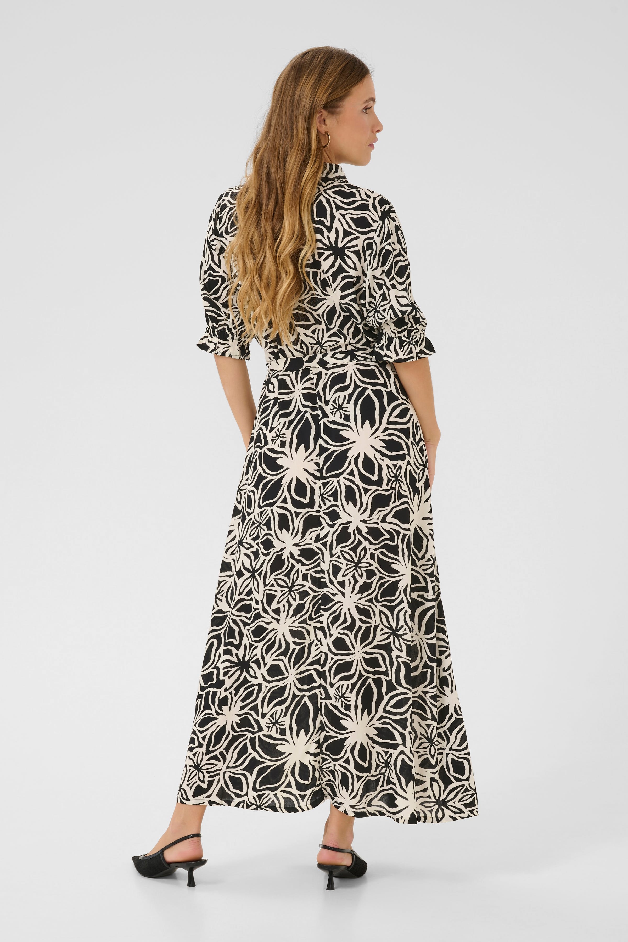 KAmira Klänning LOOKBOOK BACK 10509807-107080