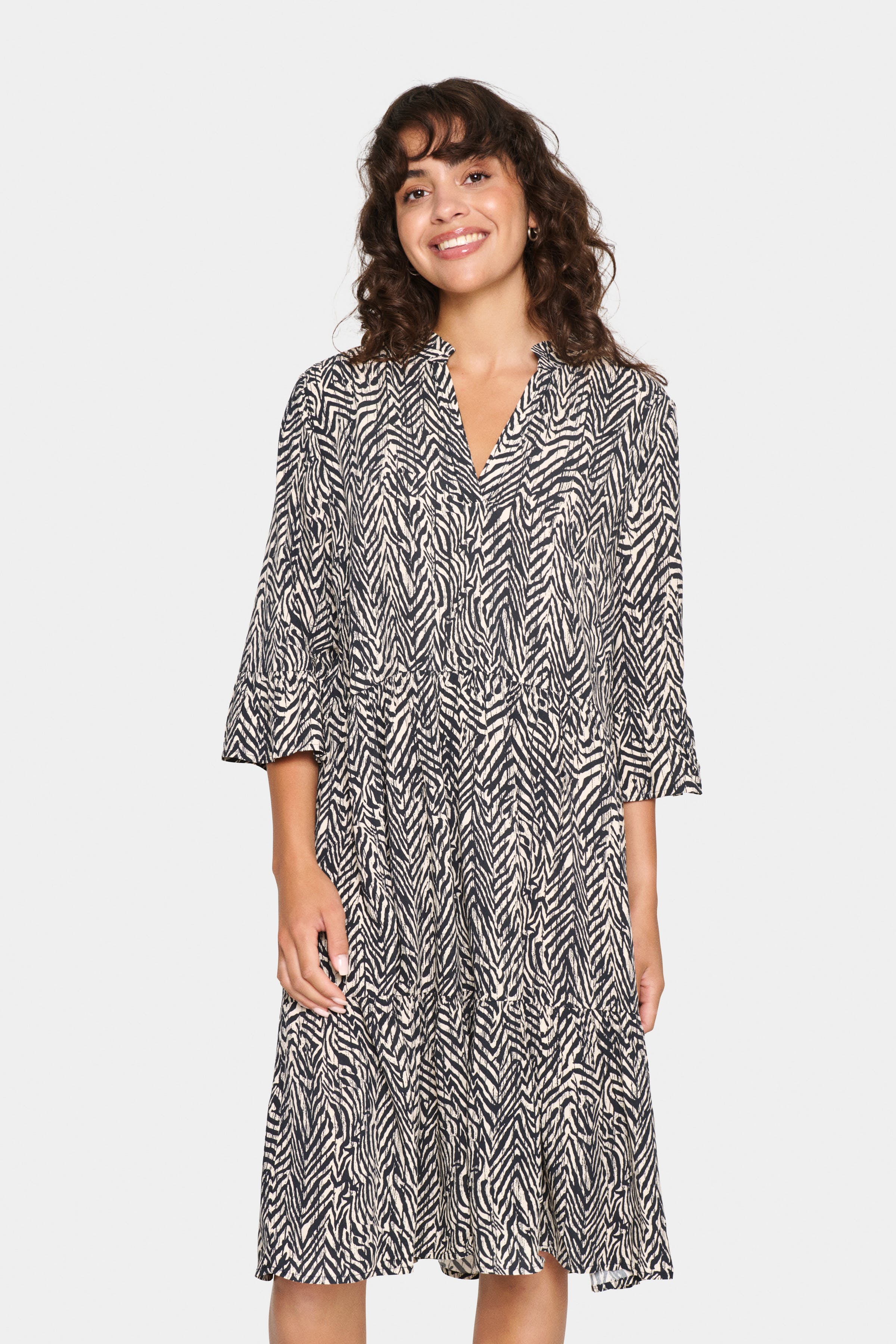 EdaSZ Kleid LOOKBOOK FRONT 30510220-600240