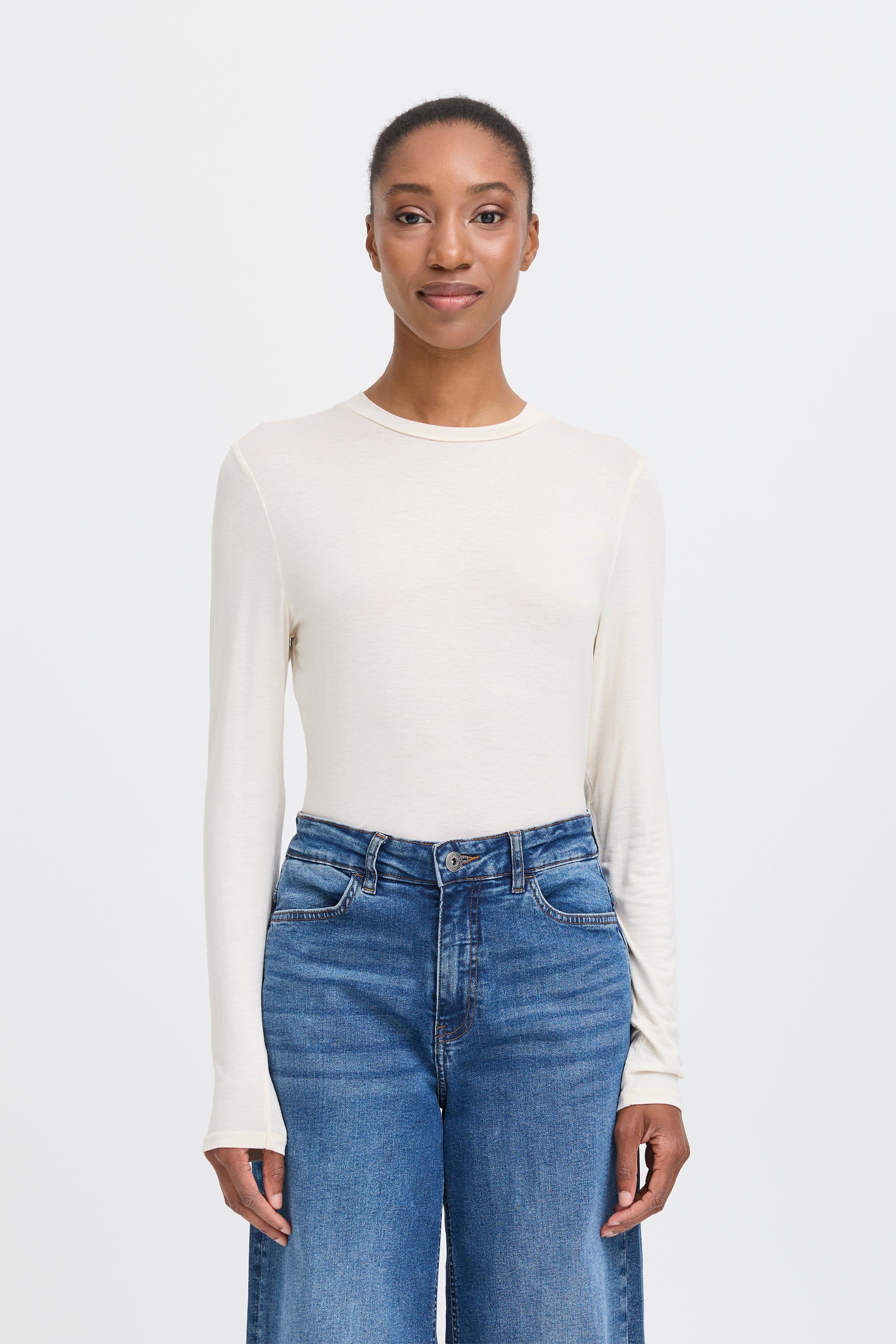 IHPHILUCA T-shirt LOOKBOOK FRONT 20117290-124301