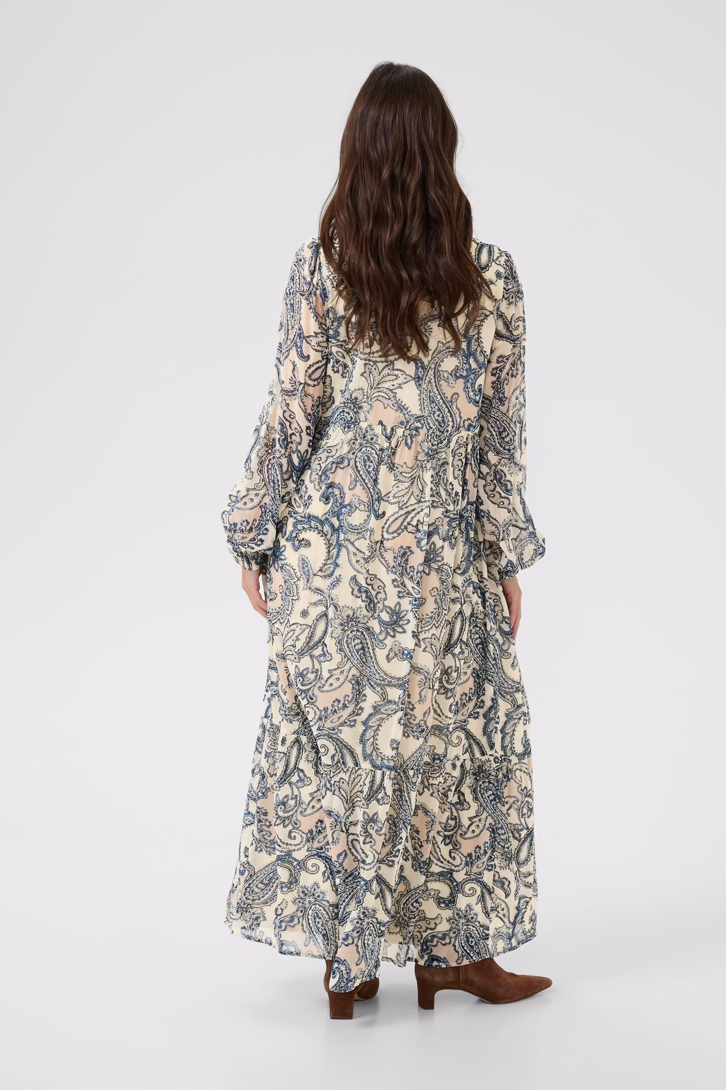 CRBea Dress LOOKBOOK BACK 10614581-108795