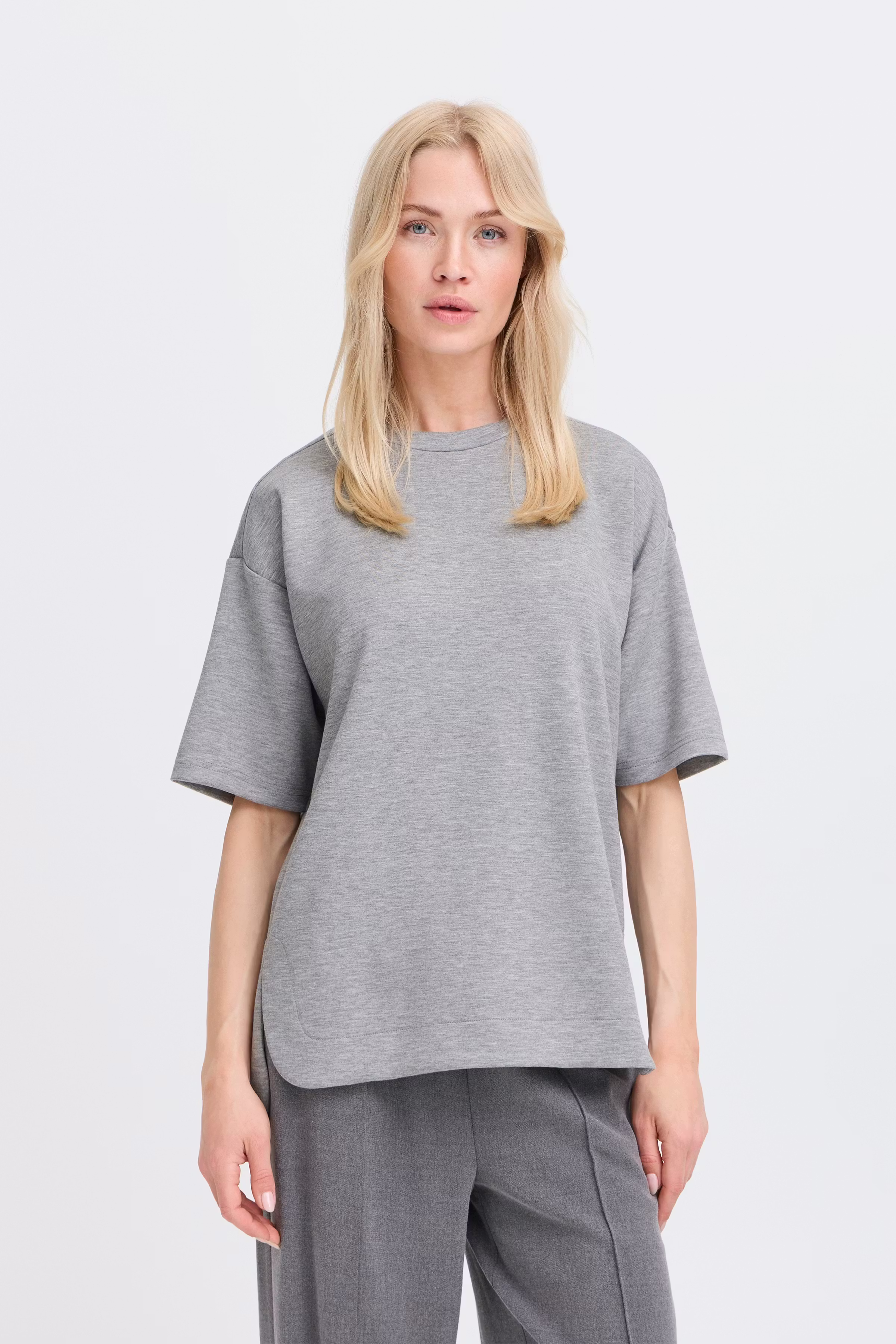 BYPUSTI T-shirt LOOKBOOK FRONT 20818048-200455