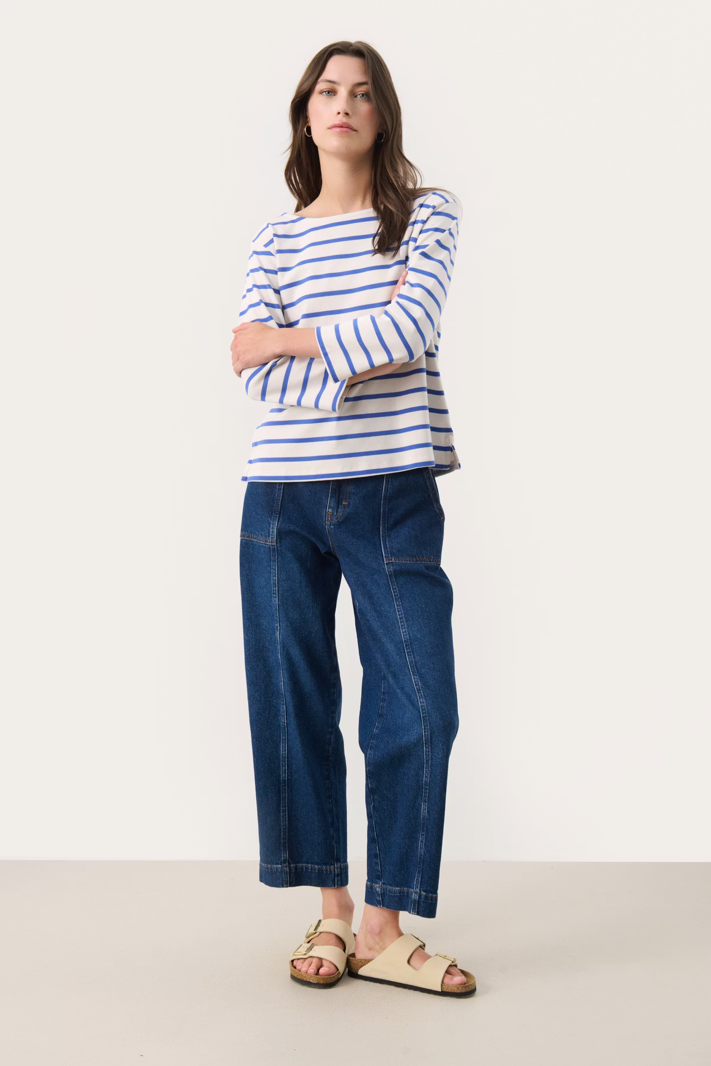 NelaPW T-shirt LOOKBOOK FRONT 30309864-304026