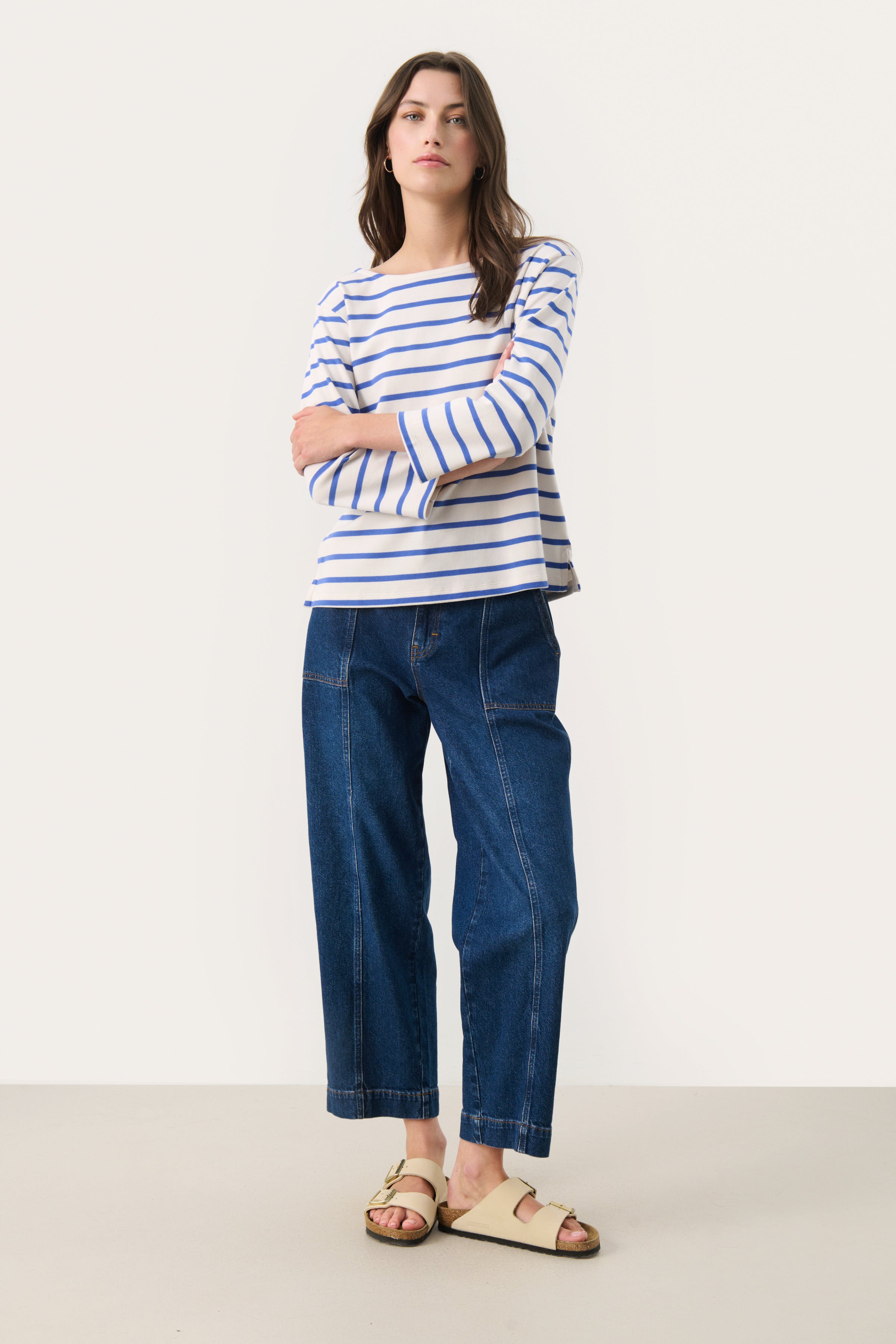 NelaPW T-shirt LOOKBOOK FRONT 30309864-304026