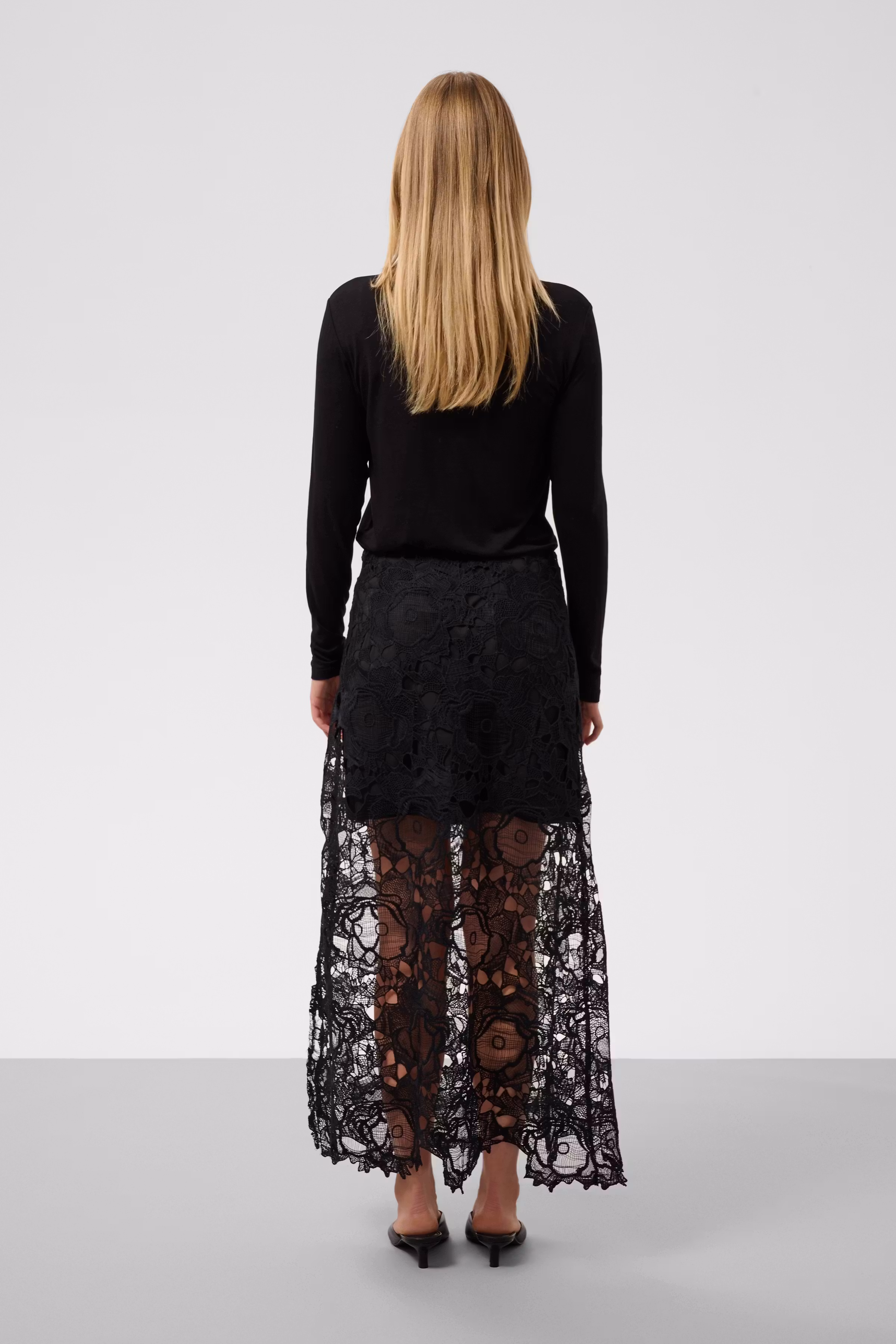 SLLotse Skirt LOOKBOOK BACK 30409503-194008