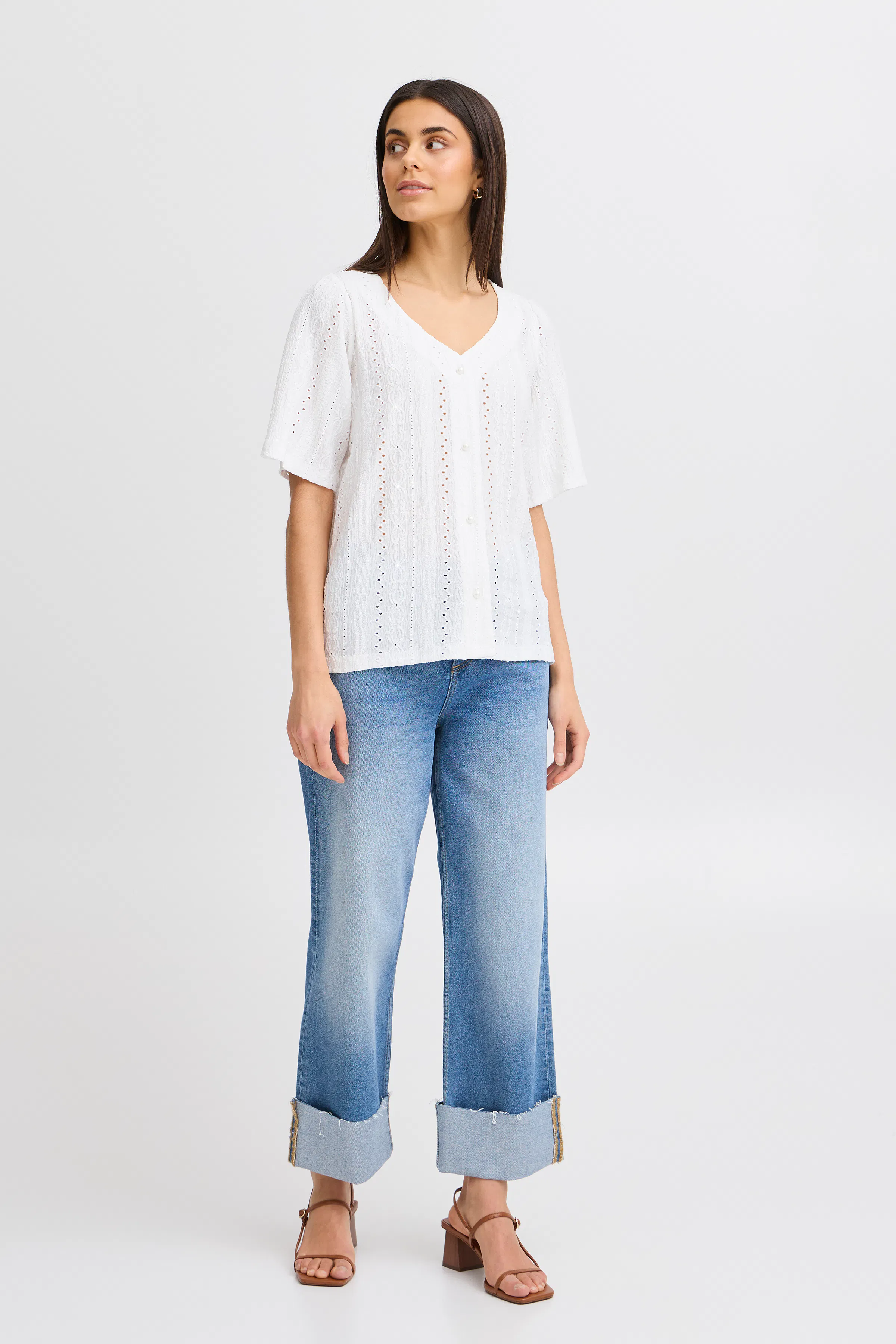 FREMIRA T-shirt LOOKBOOK FRONT 20615830-110602