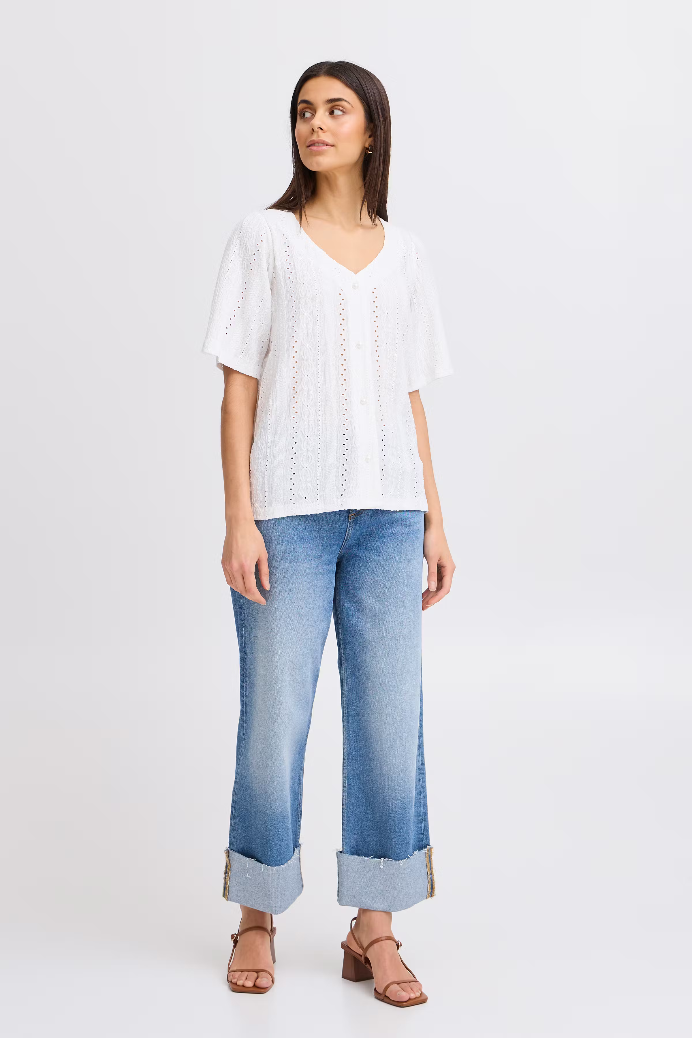 FREMIRA T-shirt LOOKBOOK FRONT 20615830-110602