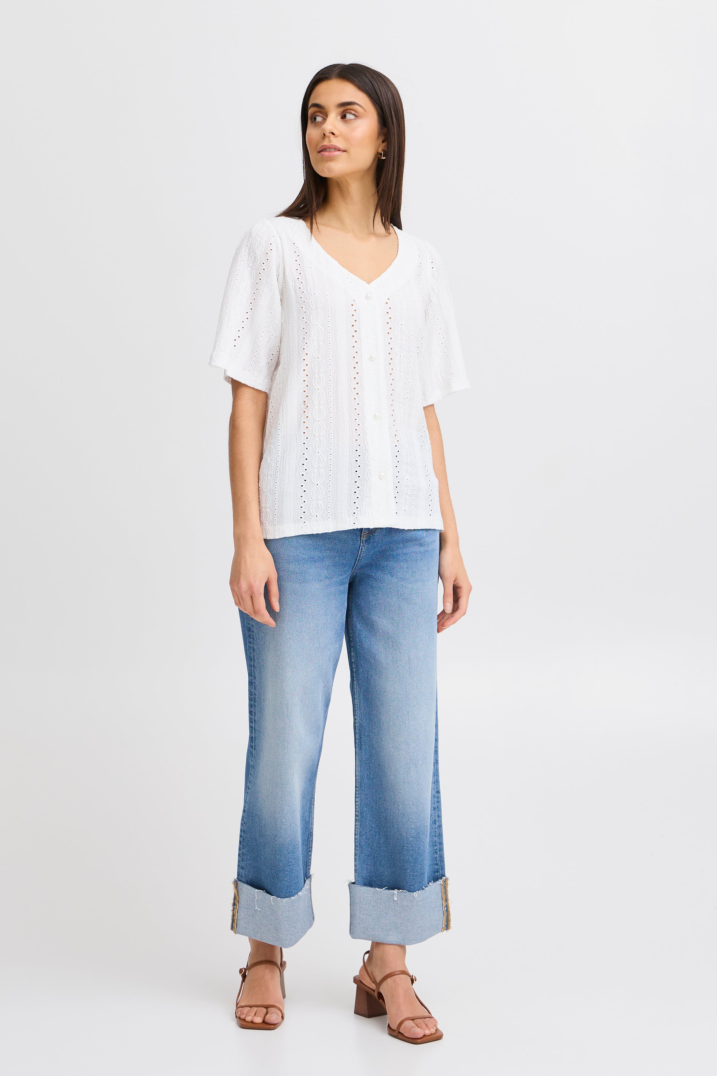 FREMIRA T-shirt LOOKBOOK FRONT 20615830-110602