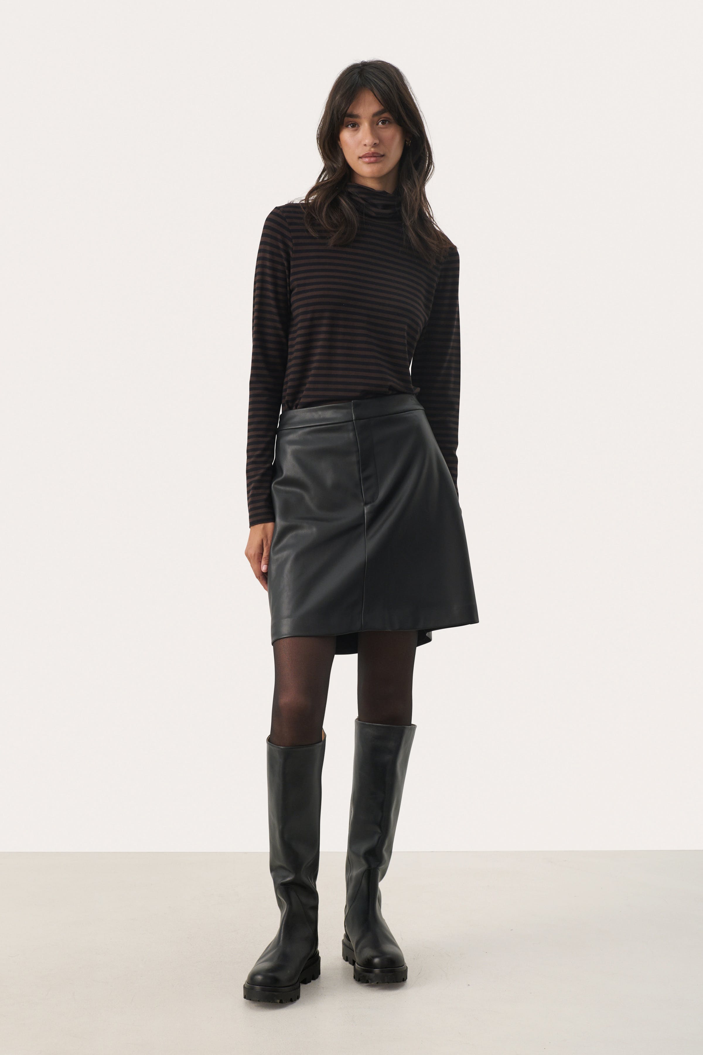 LonnaPW Kjol LOOKBOOK FRONT 30308900-194008