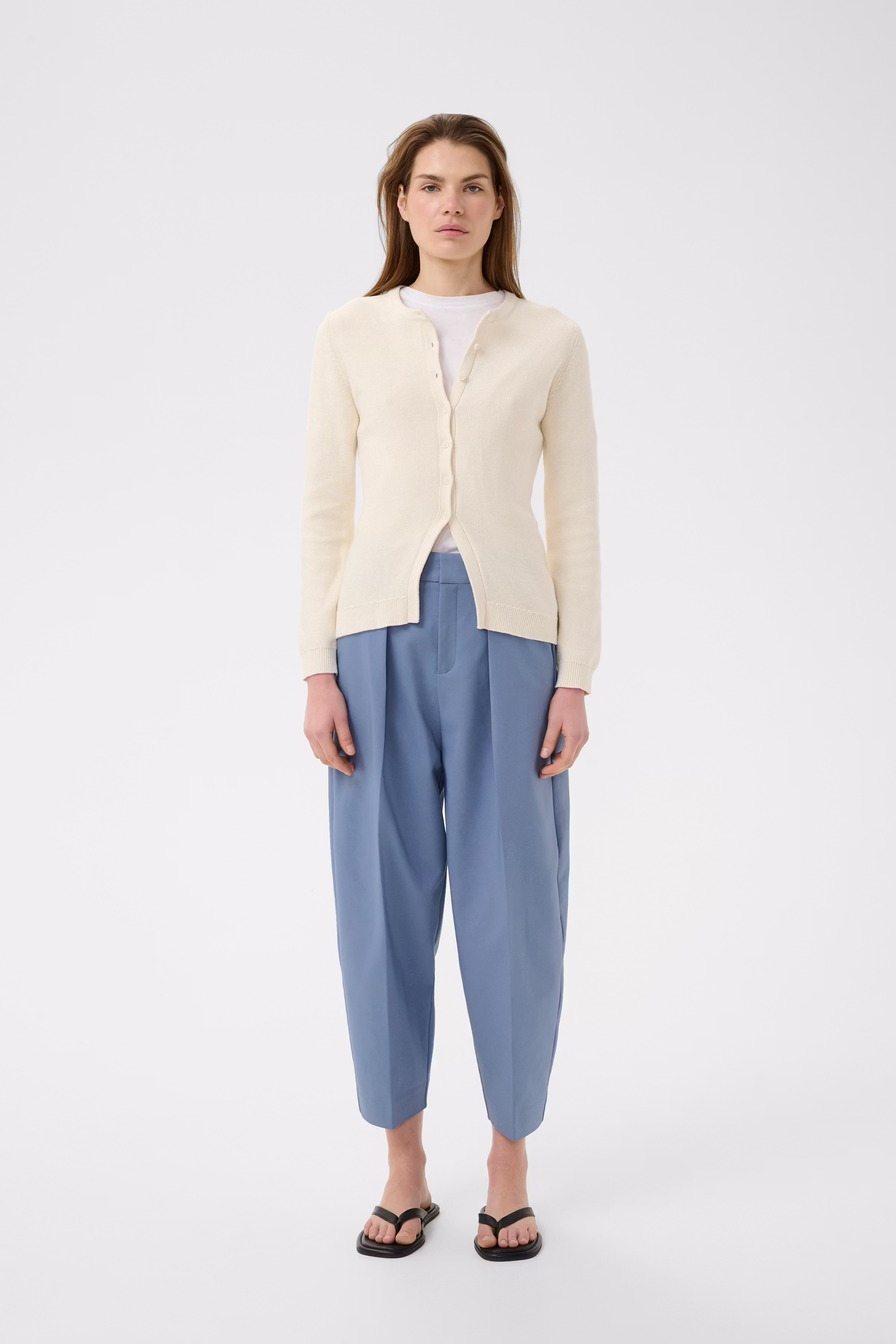 ZellaIW Barrel Bukser LOOKBOOK FRONT 30107207-173912