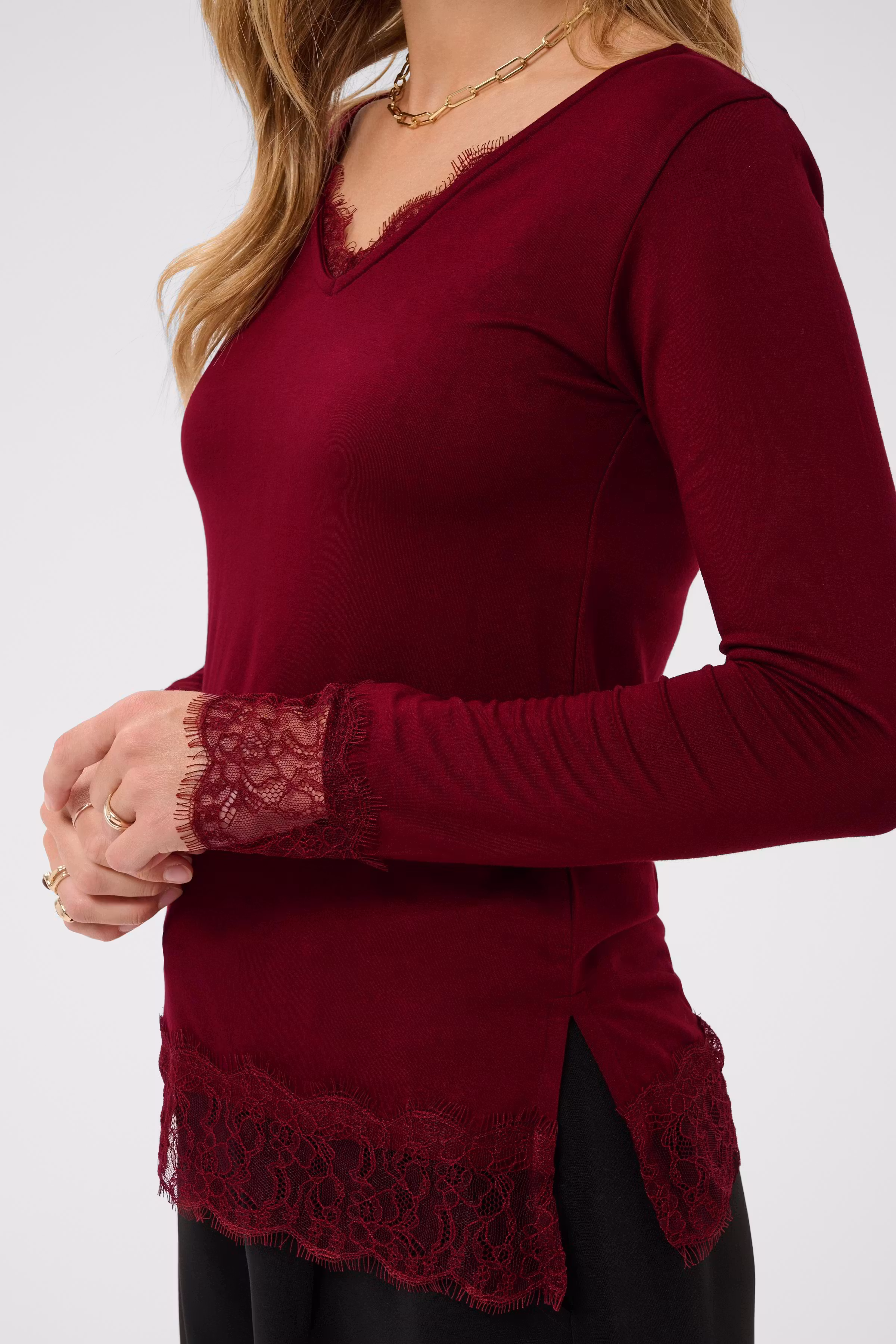 CRAlvaia Top LOOKBOOK DETAIL 10615771-191724