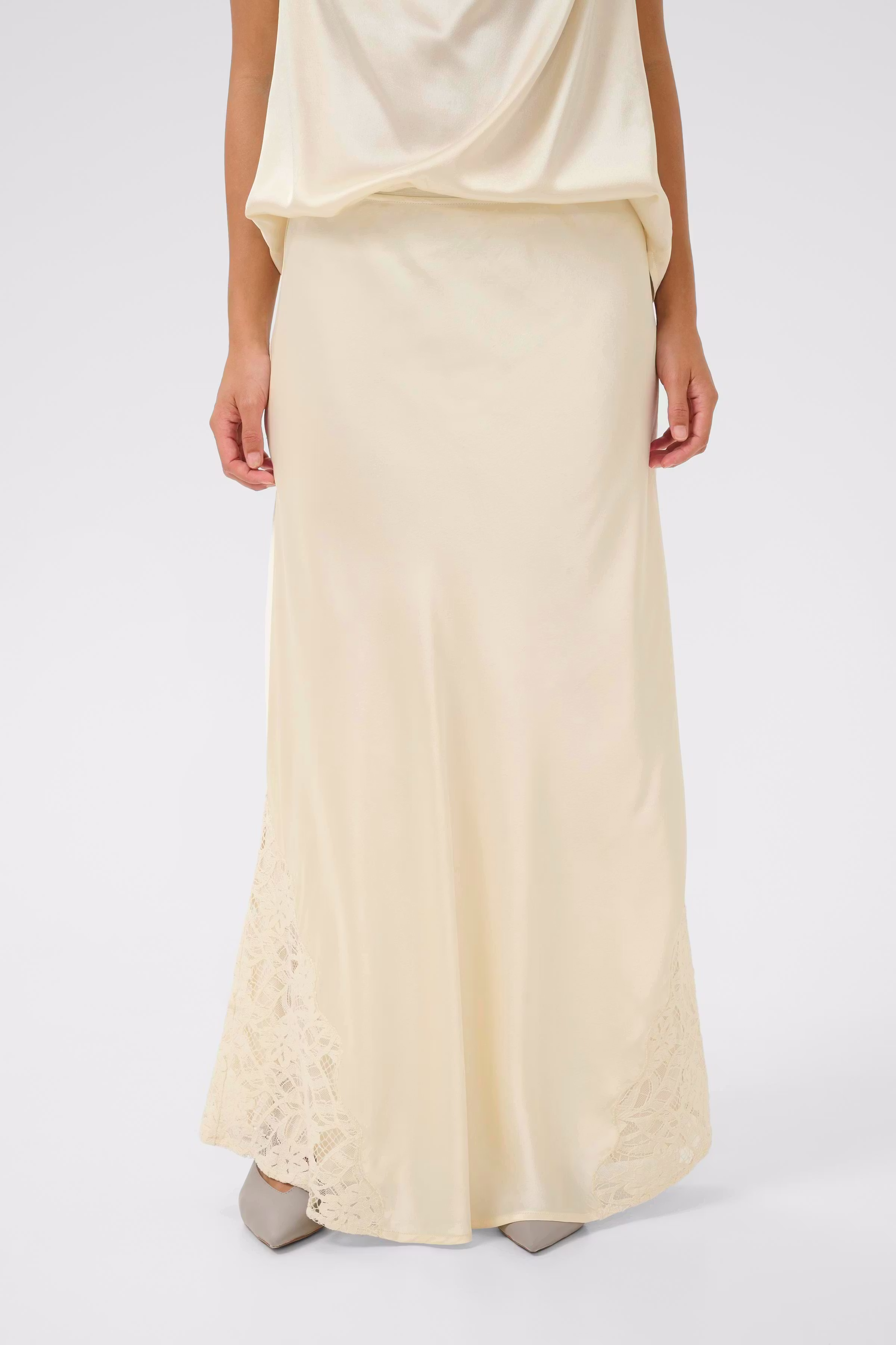 CUcamusa Skjørt LOOKBOOK FRONT 50112584-120304