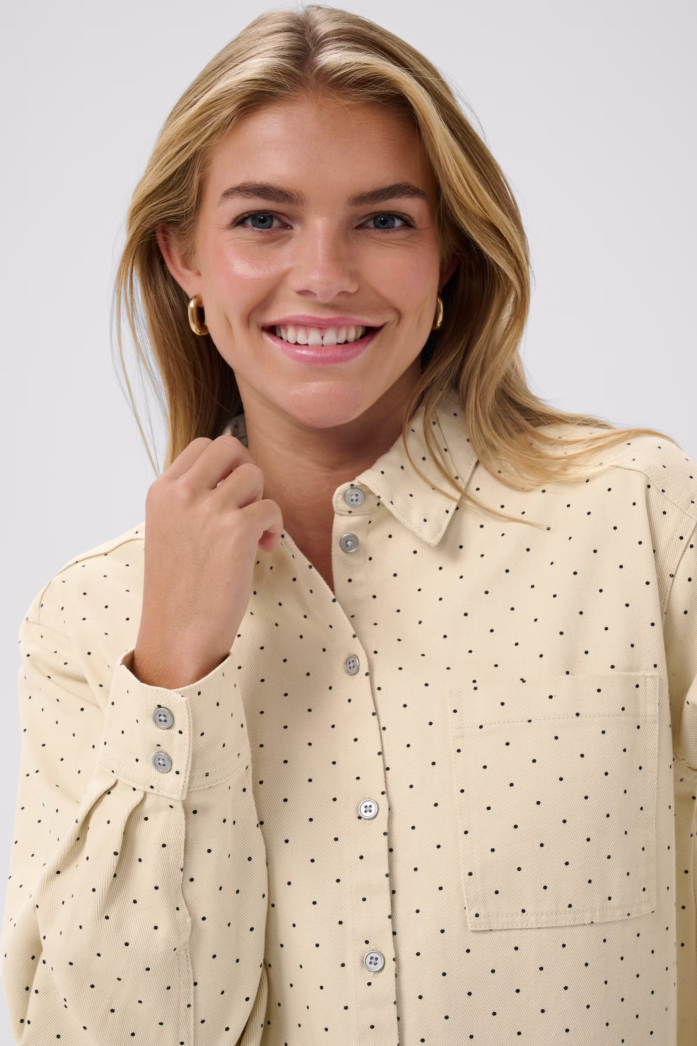PatriciaSZ Skjorta LOOKBOOK DETAIL 30514549-304687