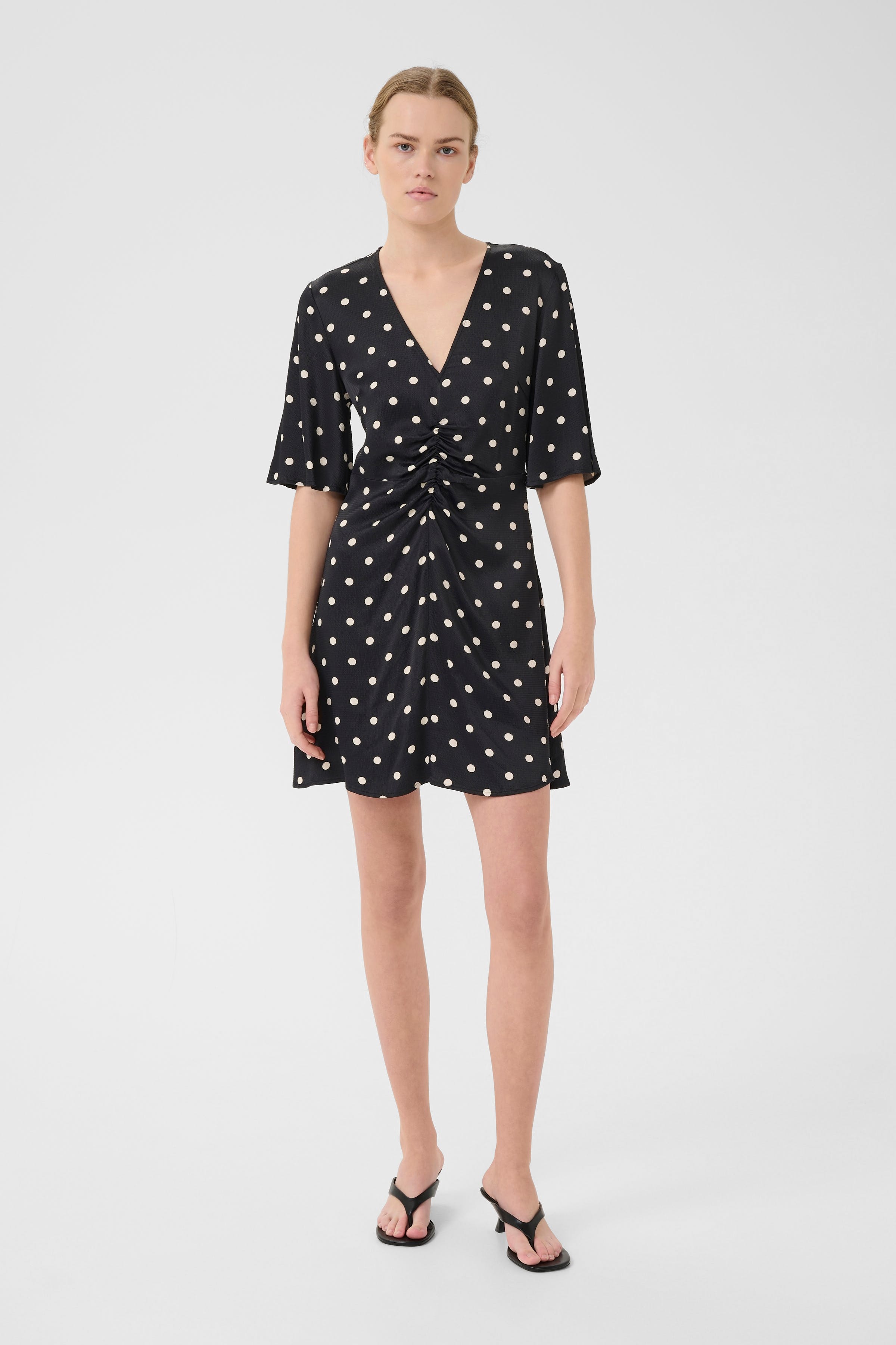 GZdotta Kleid LOOKBOOK FRONT 10910523-107730