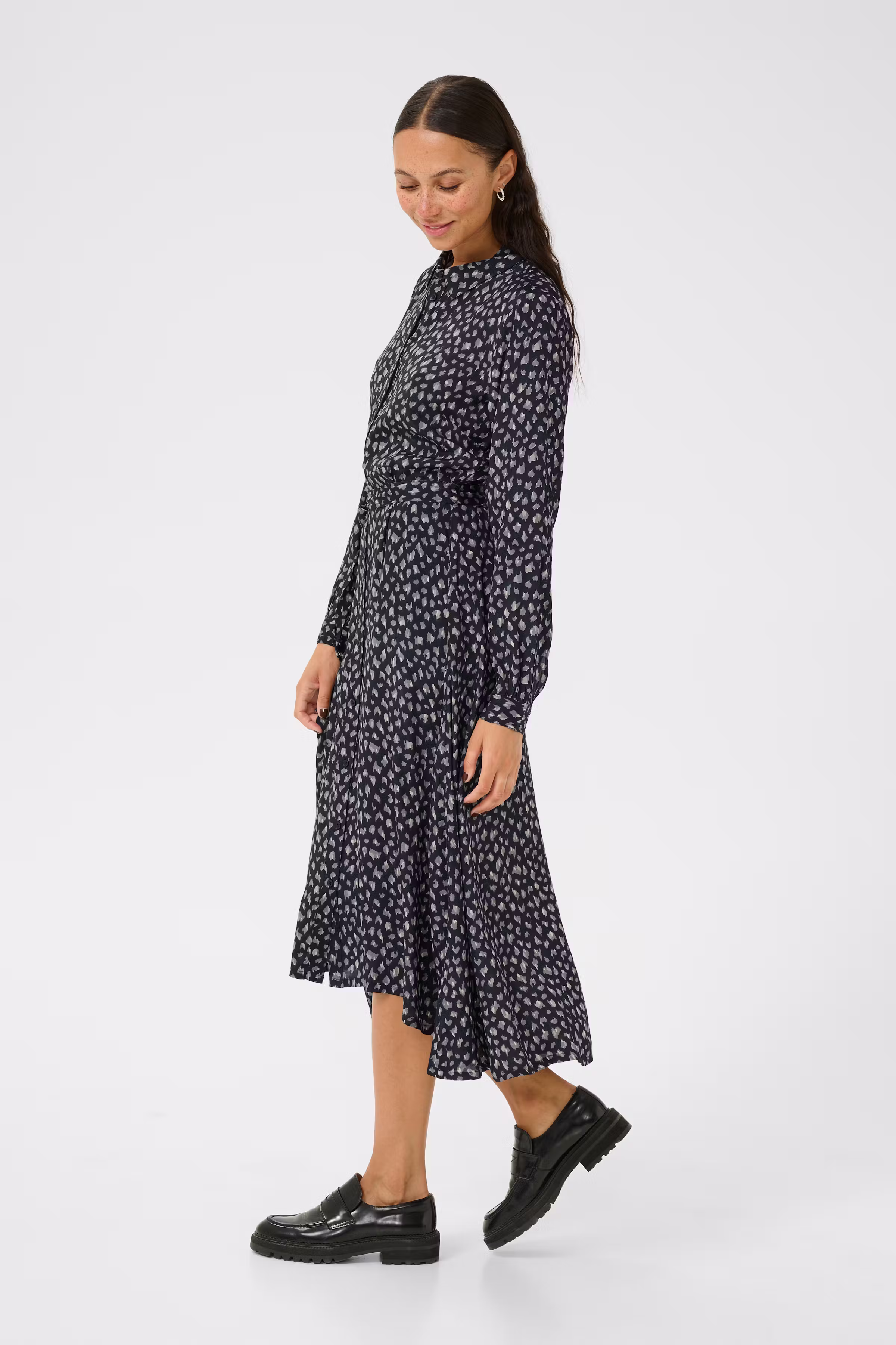 KAoline Kjole LOOKBOOK FRONT 10551216-107690