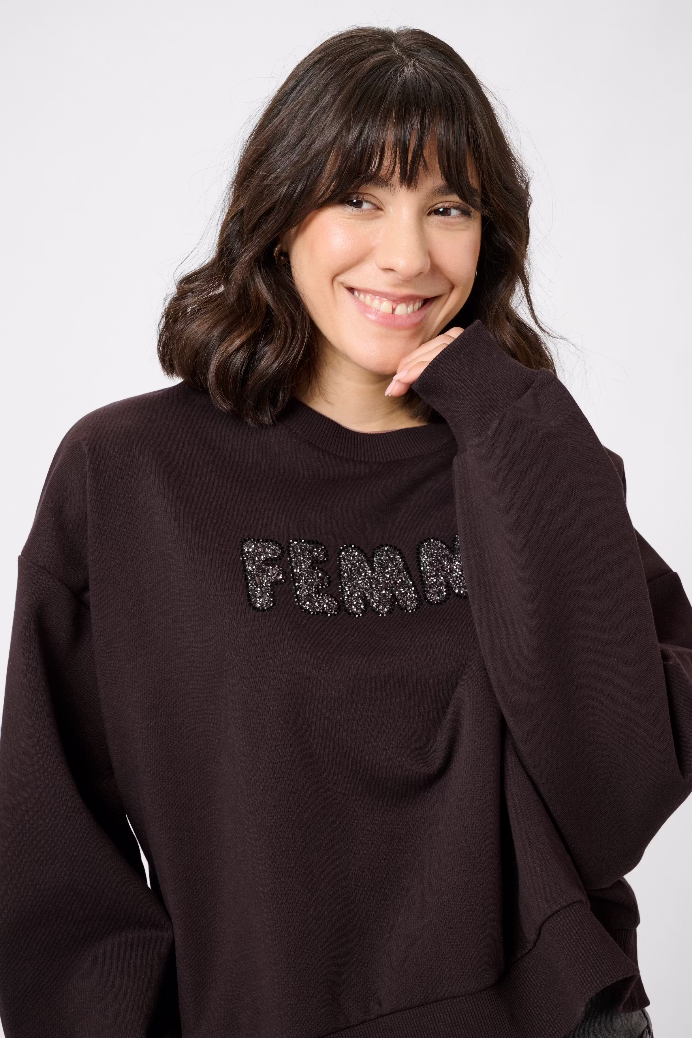 KAlise Sweatshirt LOOKBOOK DETAIL 10510868-191111