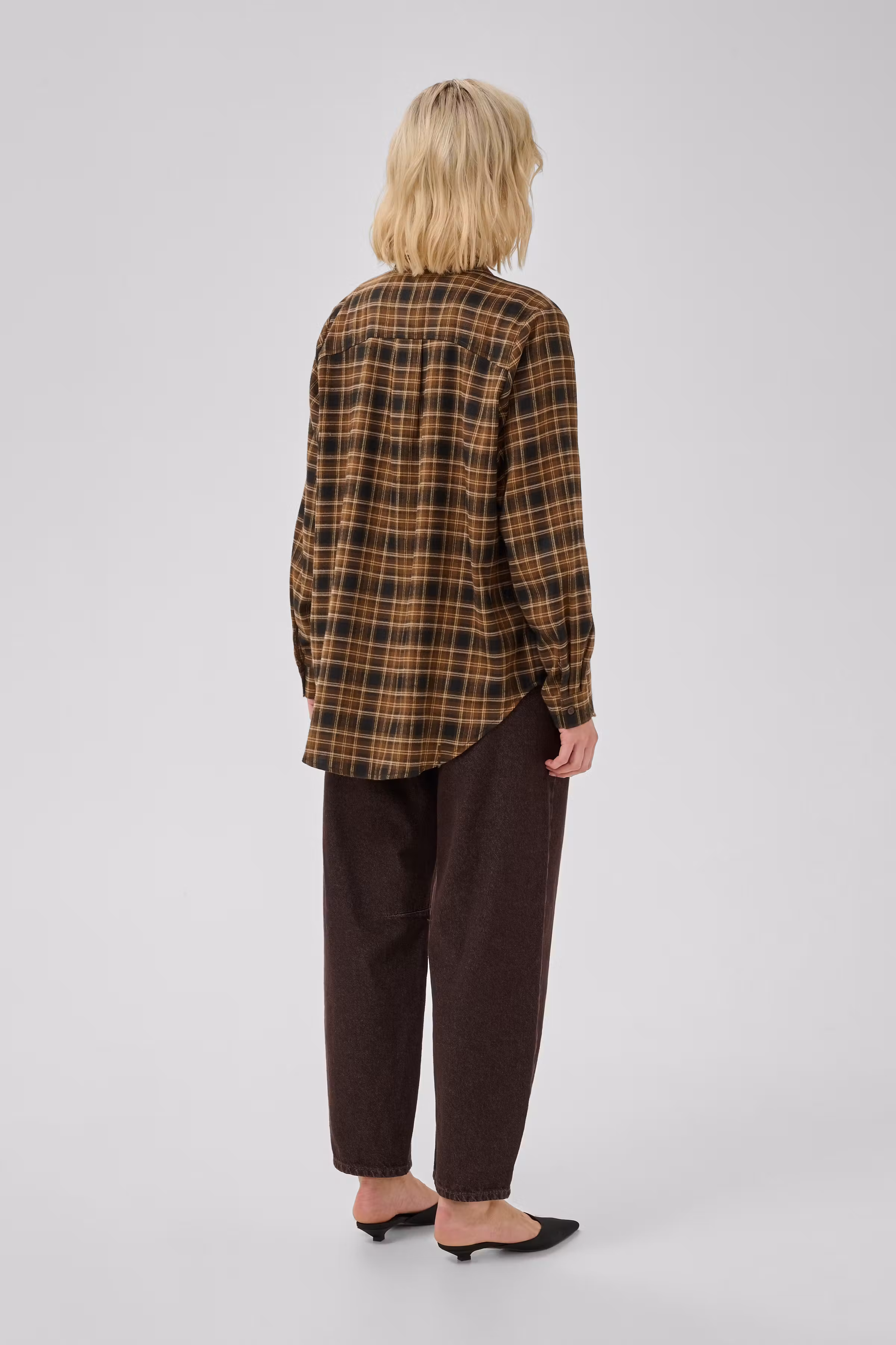 MWMateo Skjorta LOOKBOOK BACK 10705700-109977