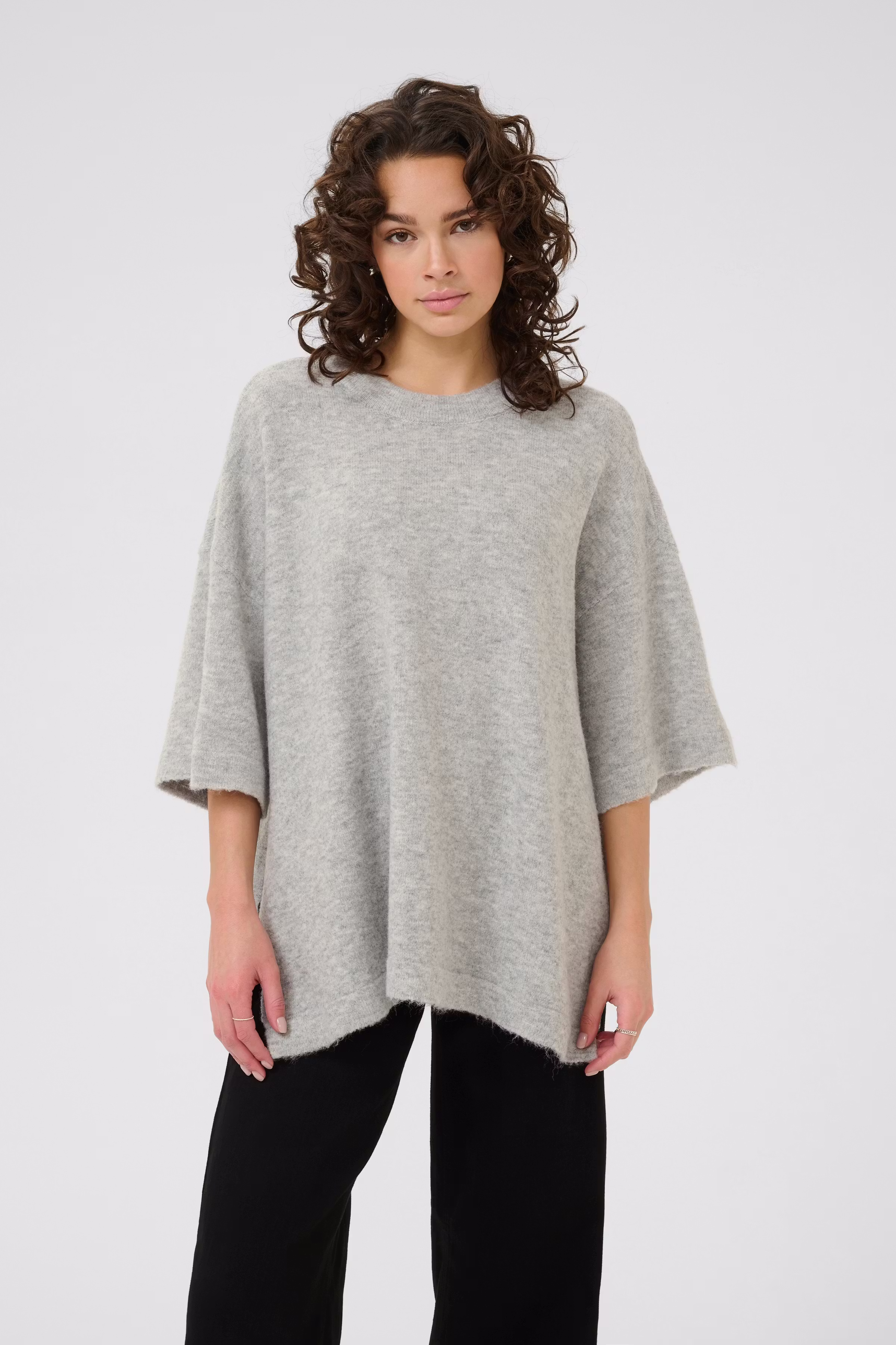 KAniel Pullover LOOKBOOK FRONT 10510479-100126
