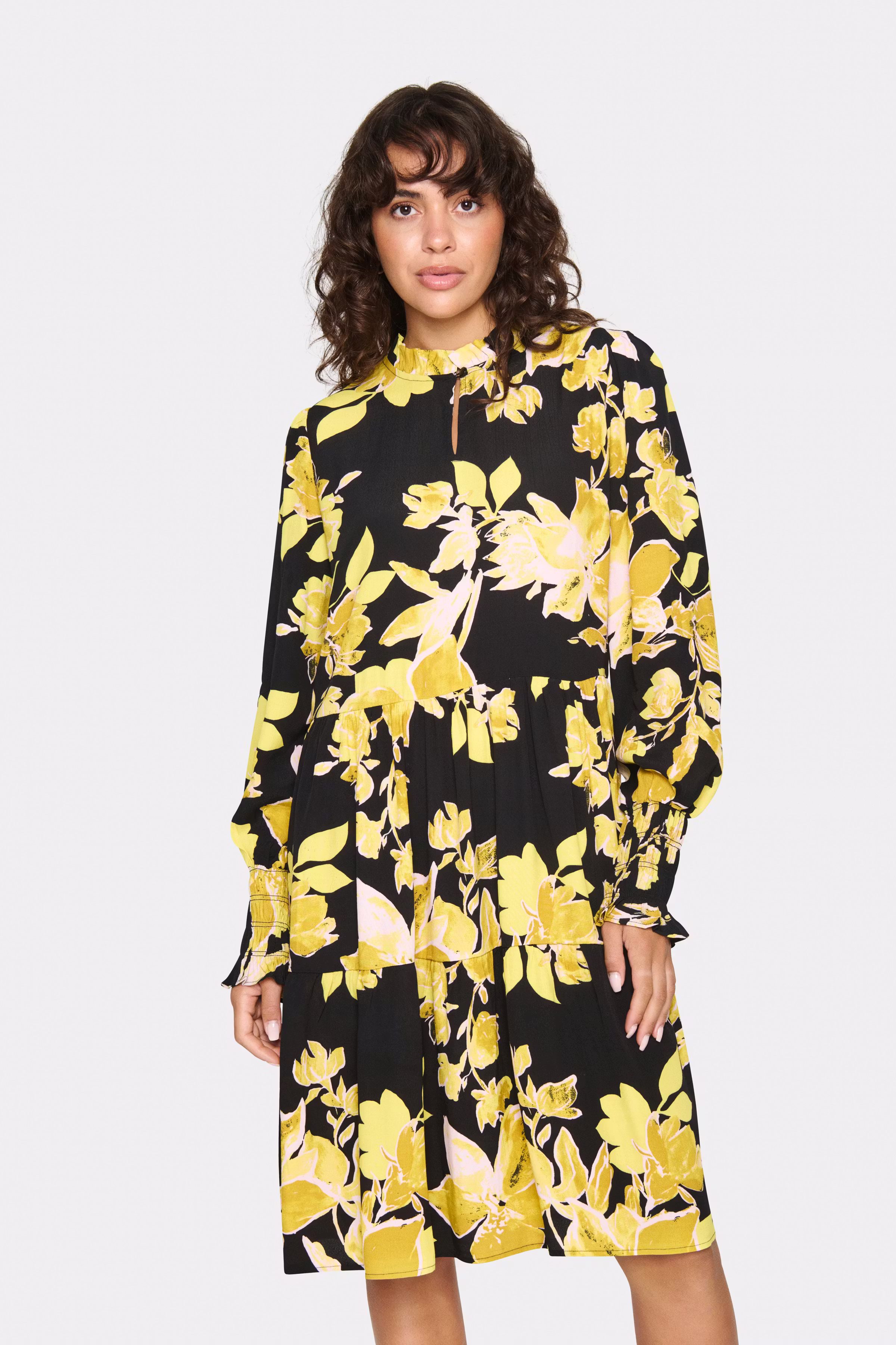 GraceSZ Kleid LOOKBOOK FRONT 30513464-303128