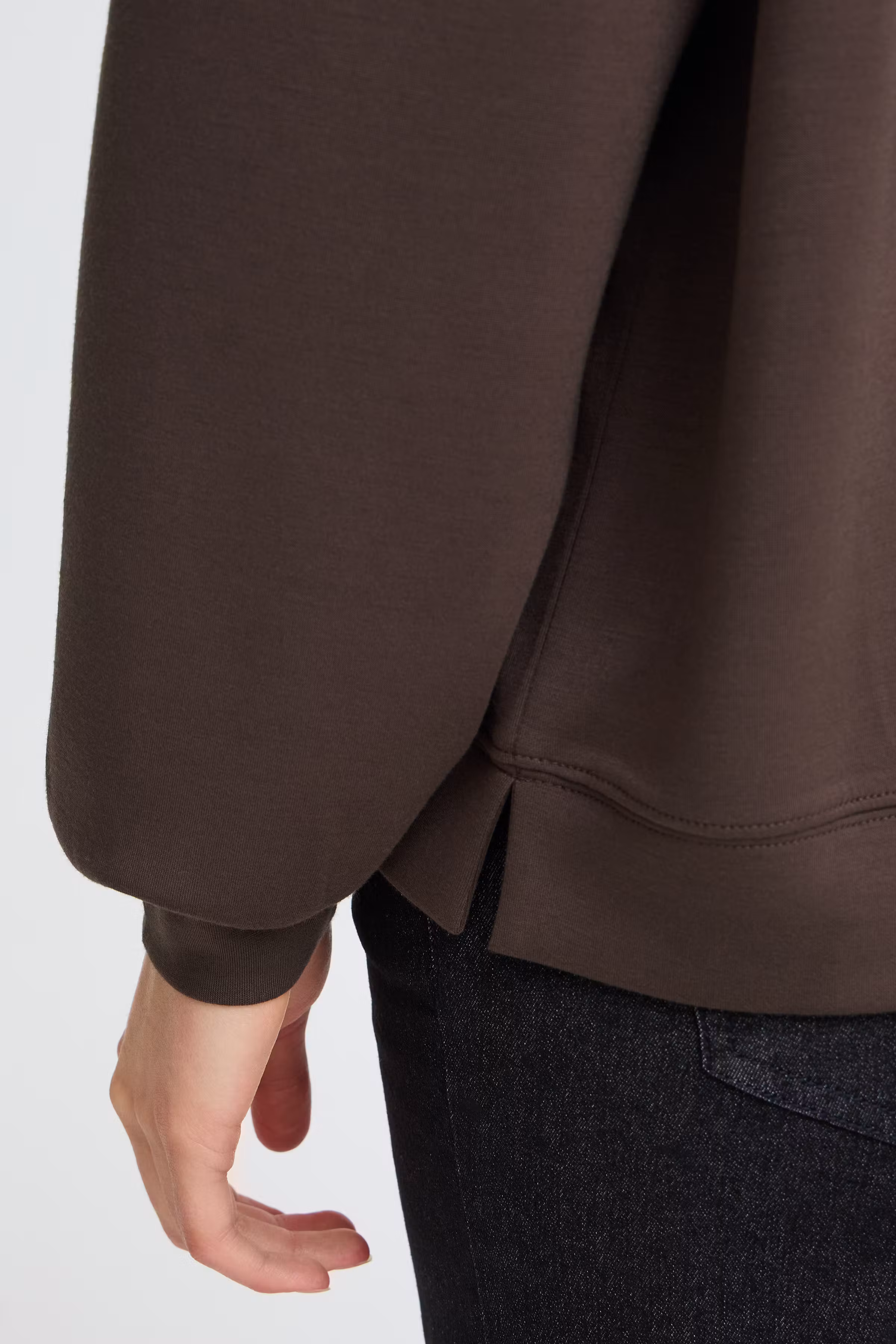 FRAURORA Sweatshirt LOOKBOOK DETAIL 20618234-190913