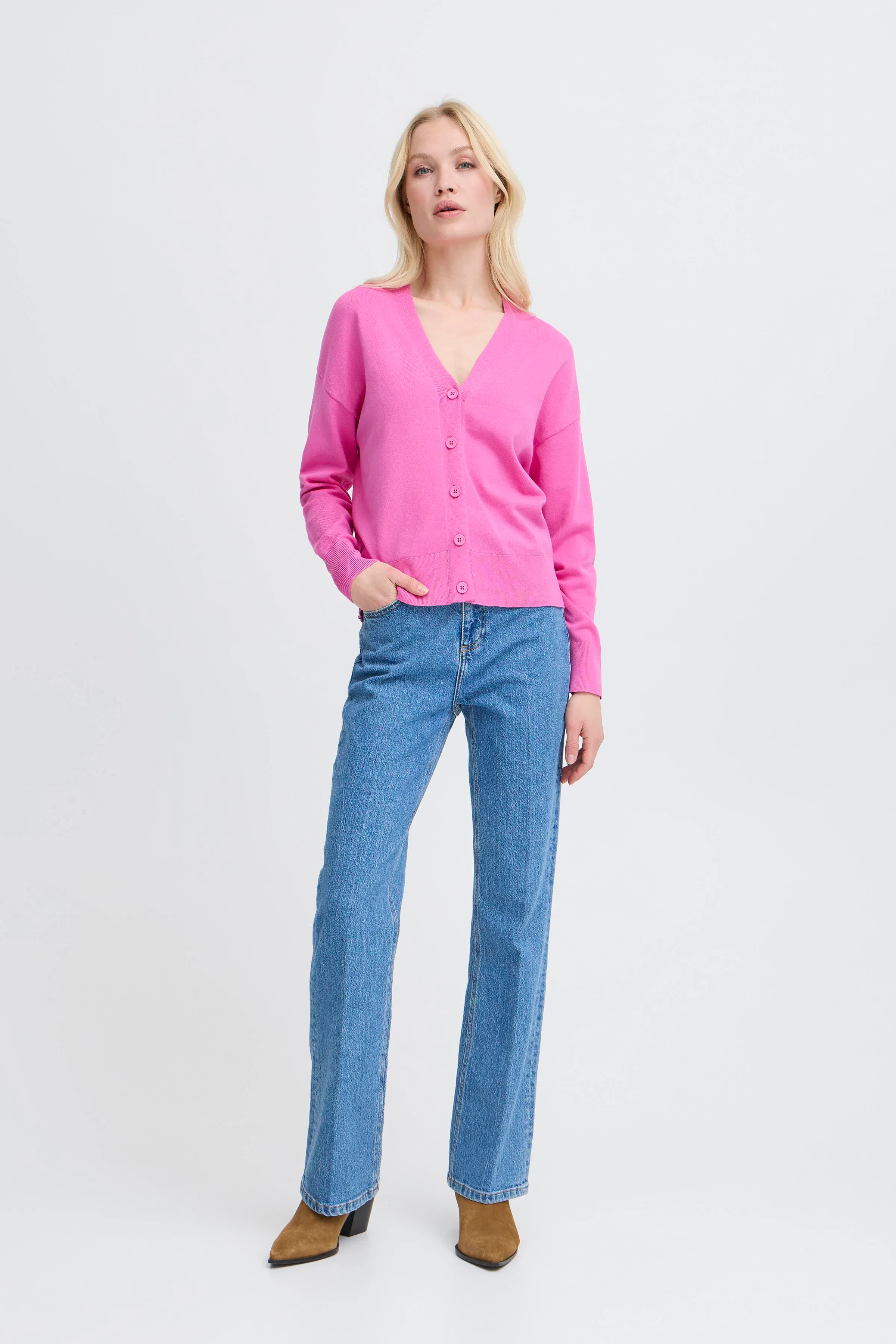 BYMMORLA Cardigan LOOKBOOK FRONT 20818583-172627