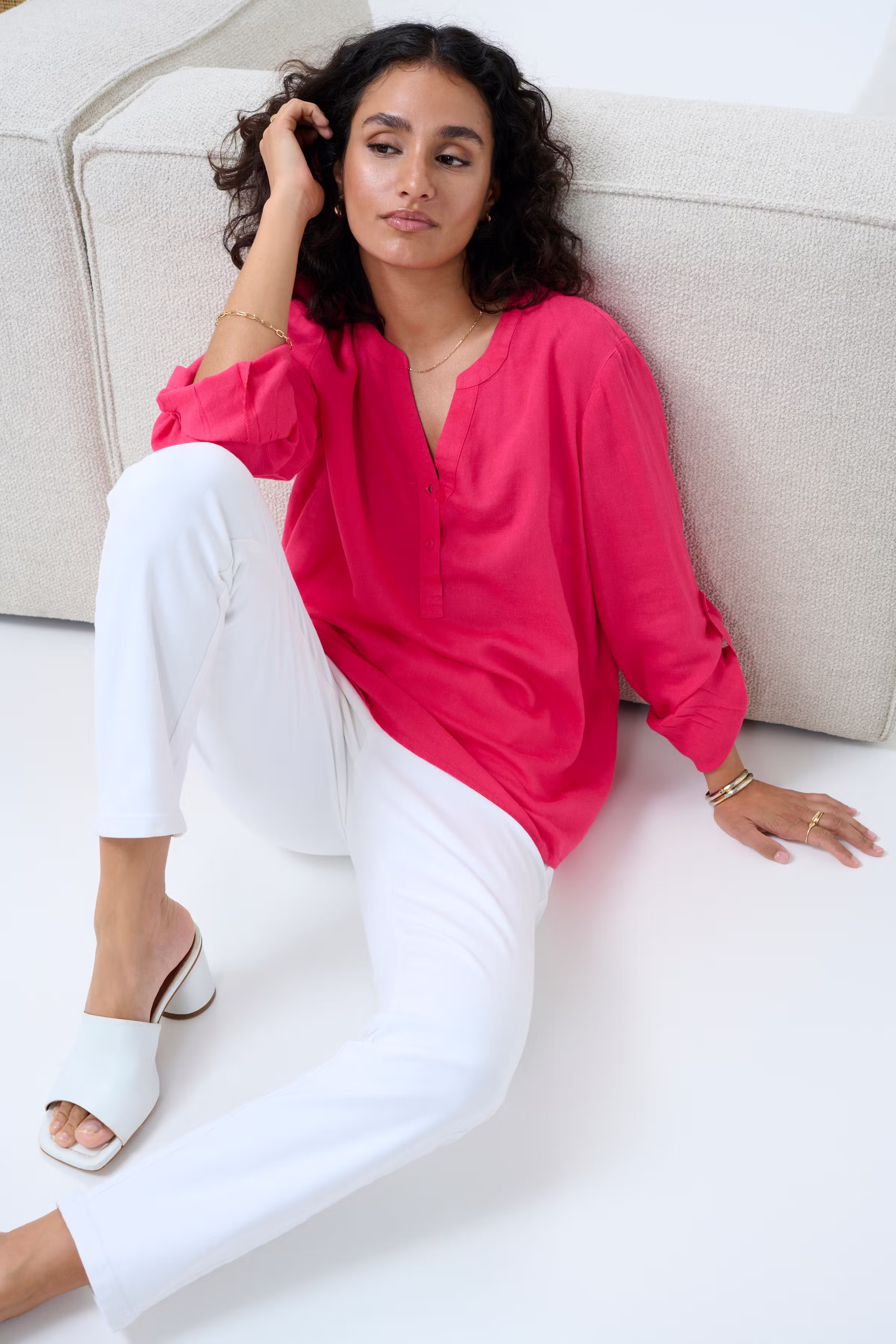 KAmilia Lin bluse LOCATION NONE 10508313-181754