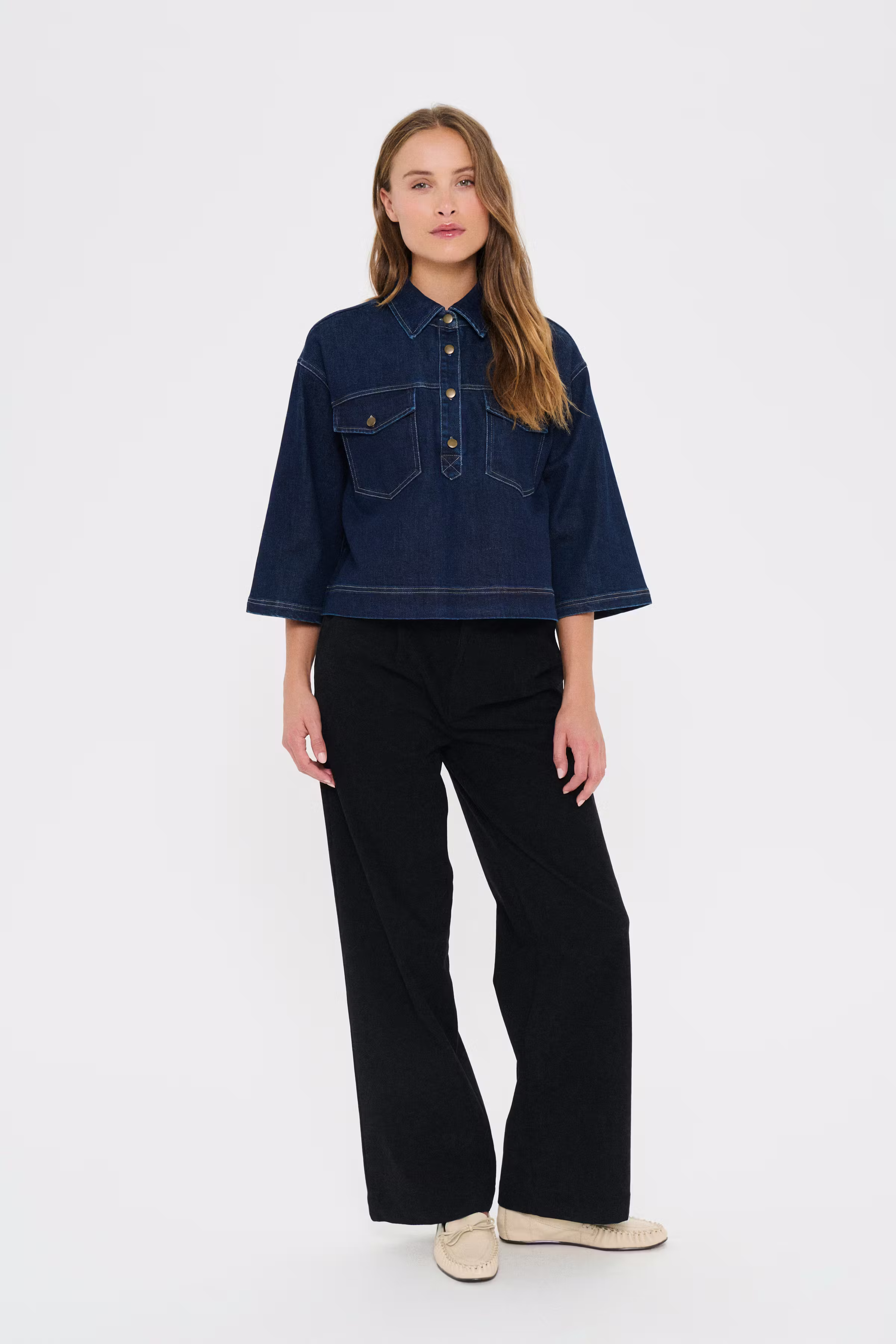 LoesaSZ LOOKBOOK FRONT 30514227-600105