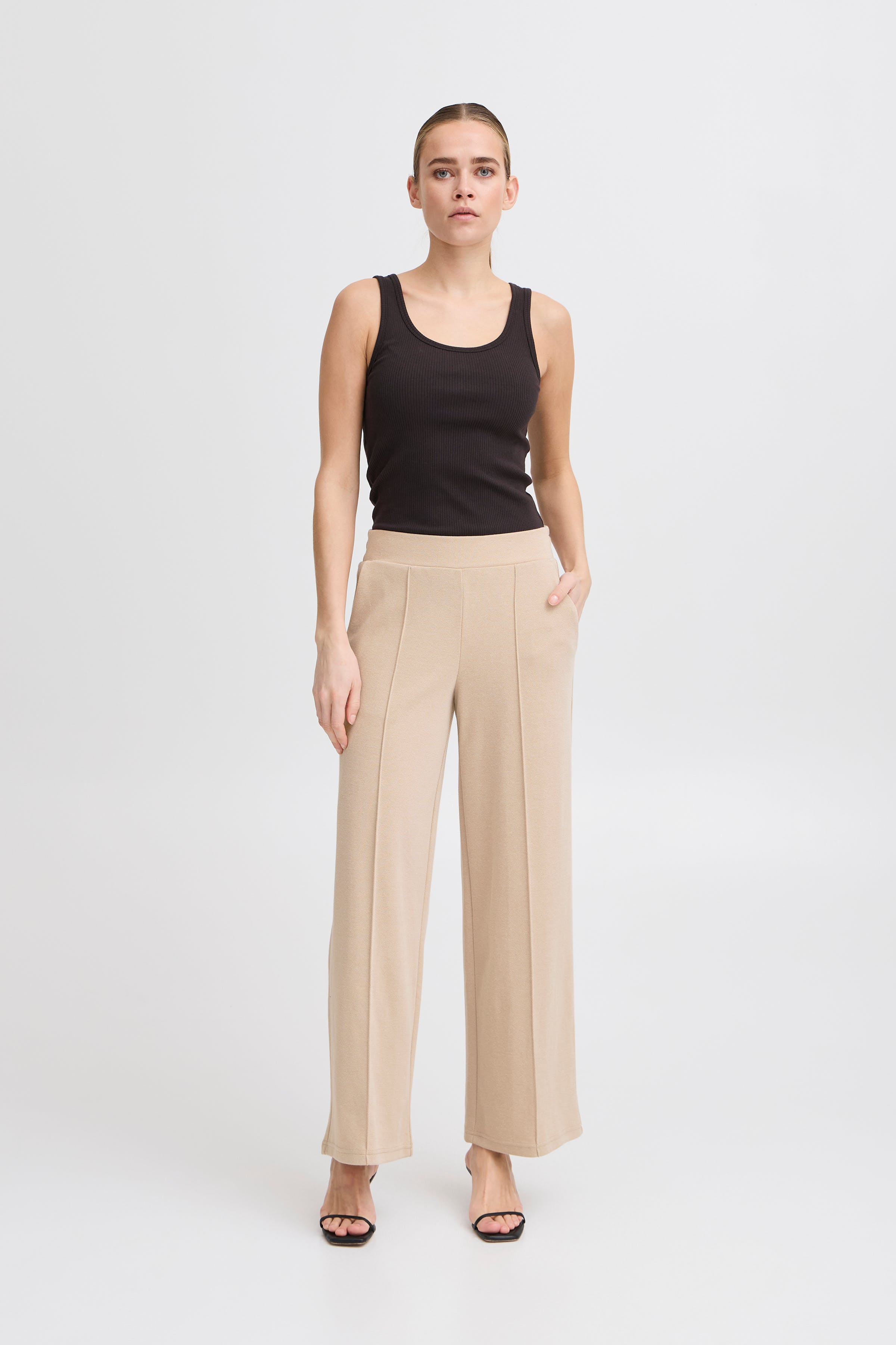 IHKATE PIQUE  Trousers LOOKBOOK FRONT 20118162-151308