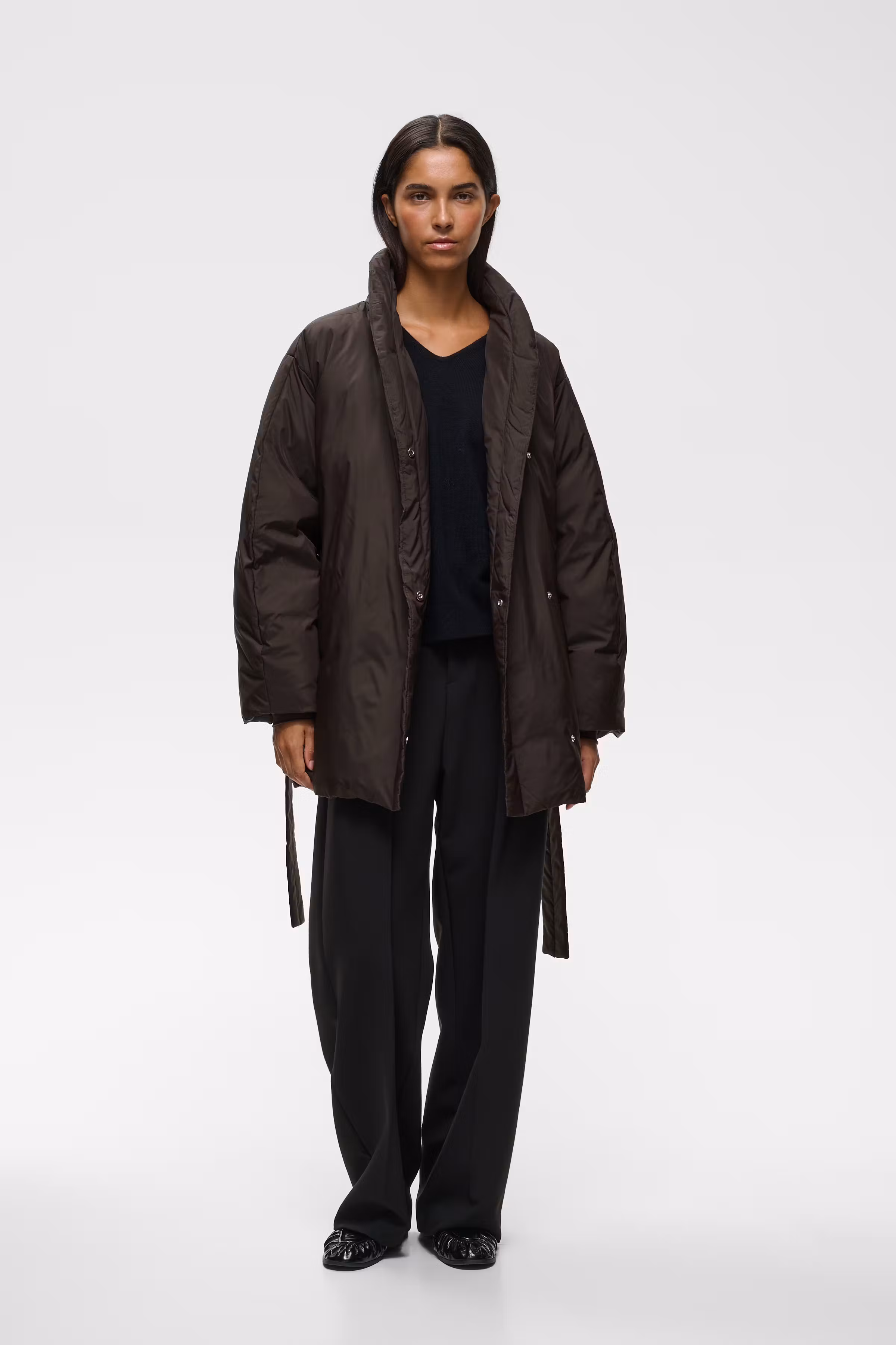 ZINNAHIW Frakke LOOKBOOK FRONT 30112660-191109