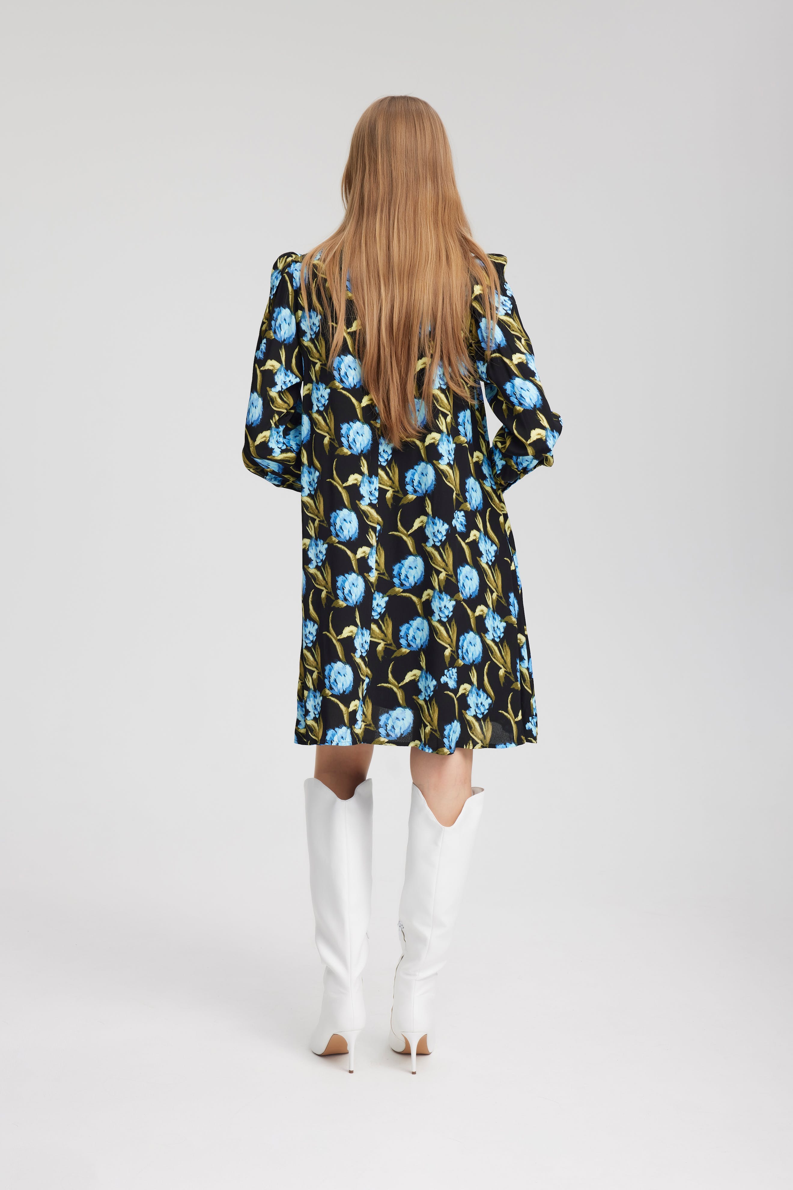 PiaGZ Dress LOOKBOOK BACK 10908685-105231