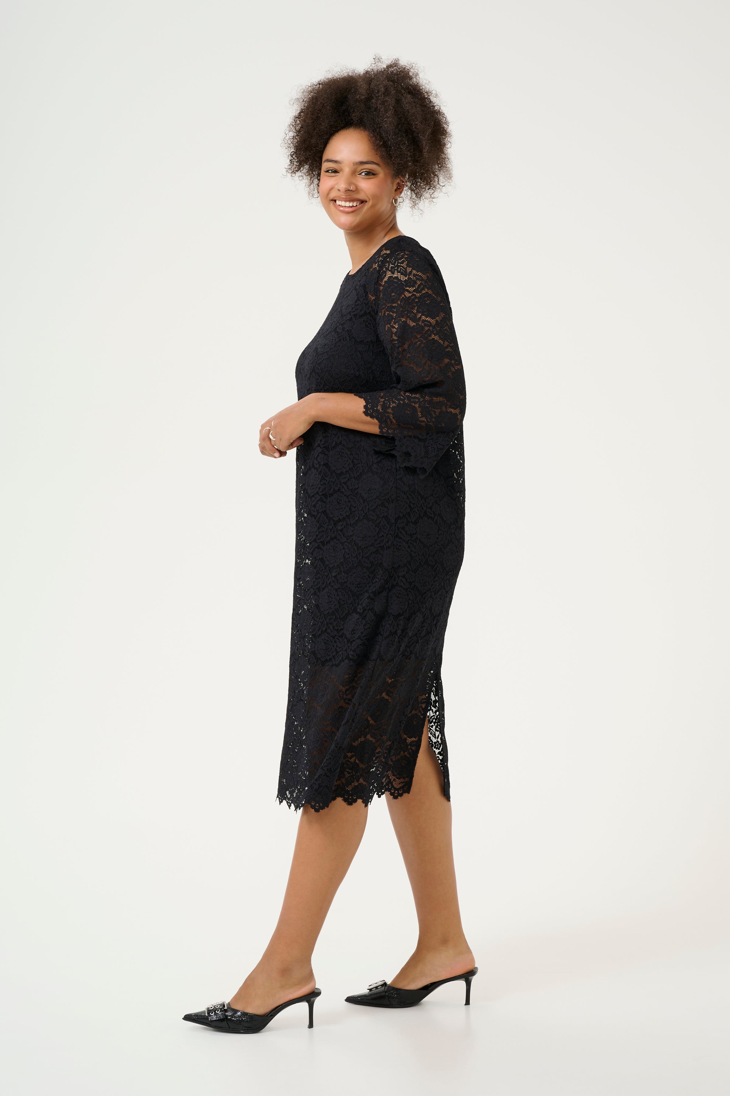 KCjaida Dress LOOKBOOK FRONT 10583069-100121