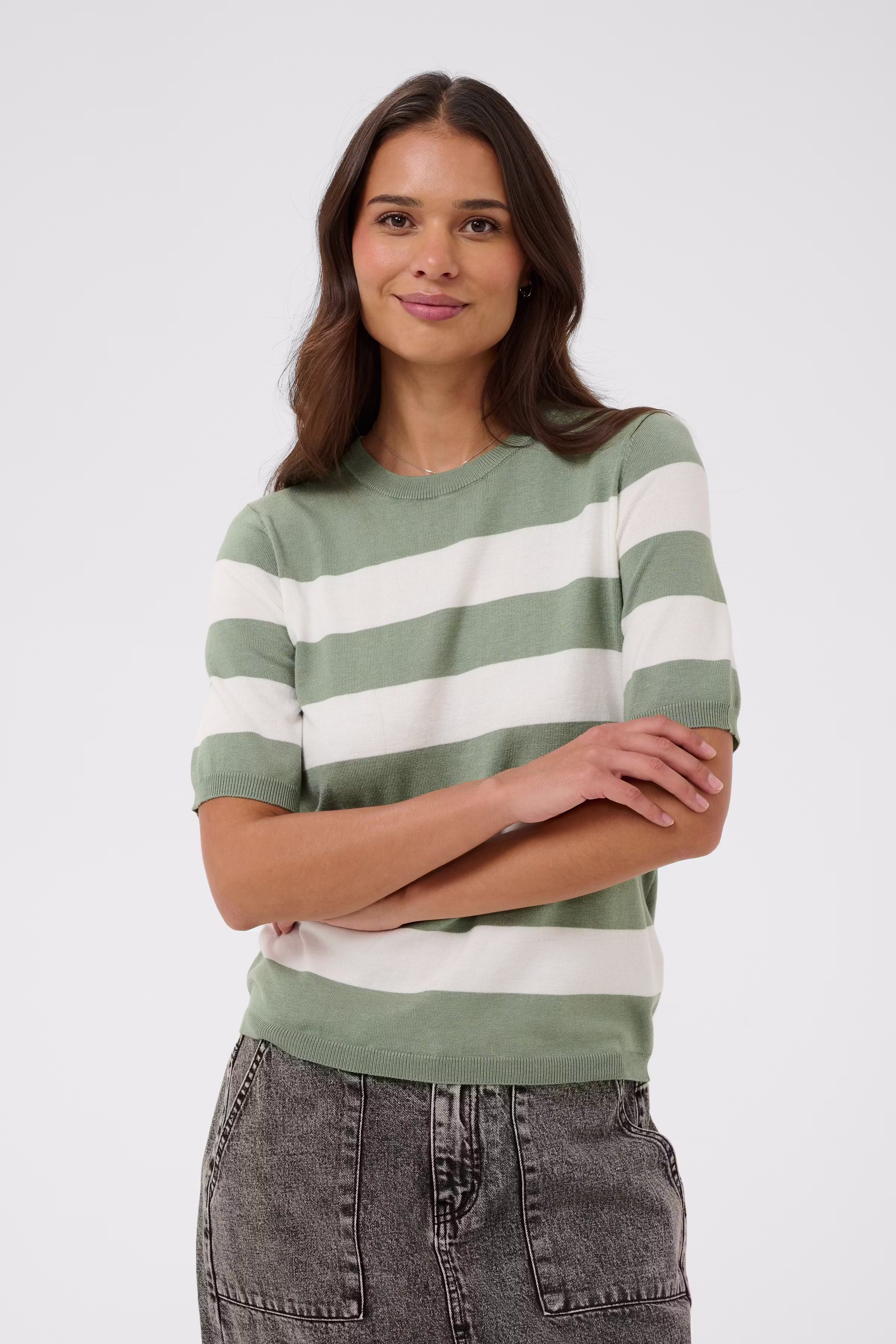 KAlizza Pullover LOOKBOOK FRONT 10508410-109572