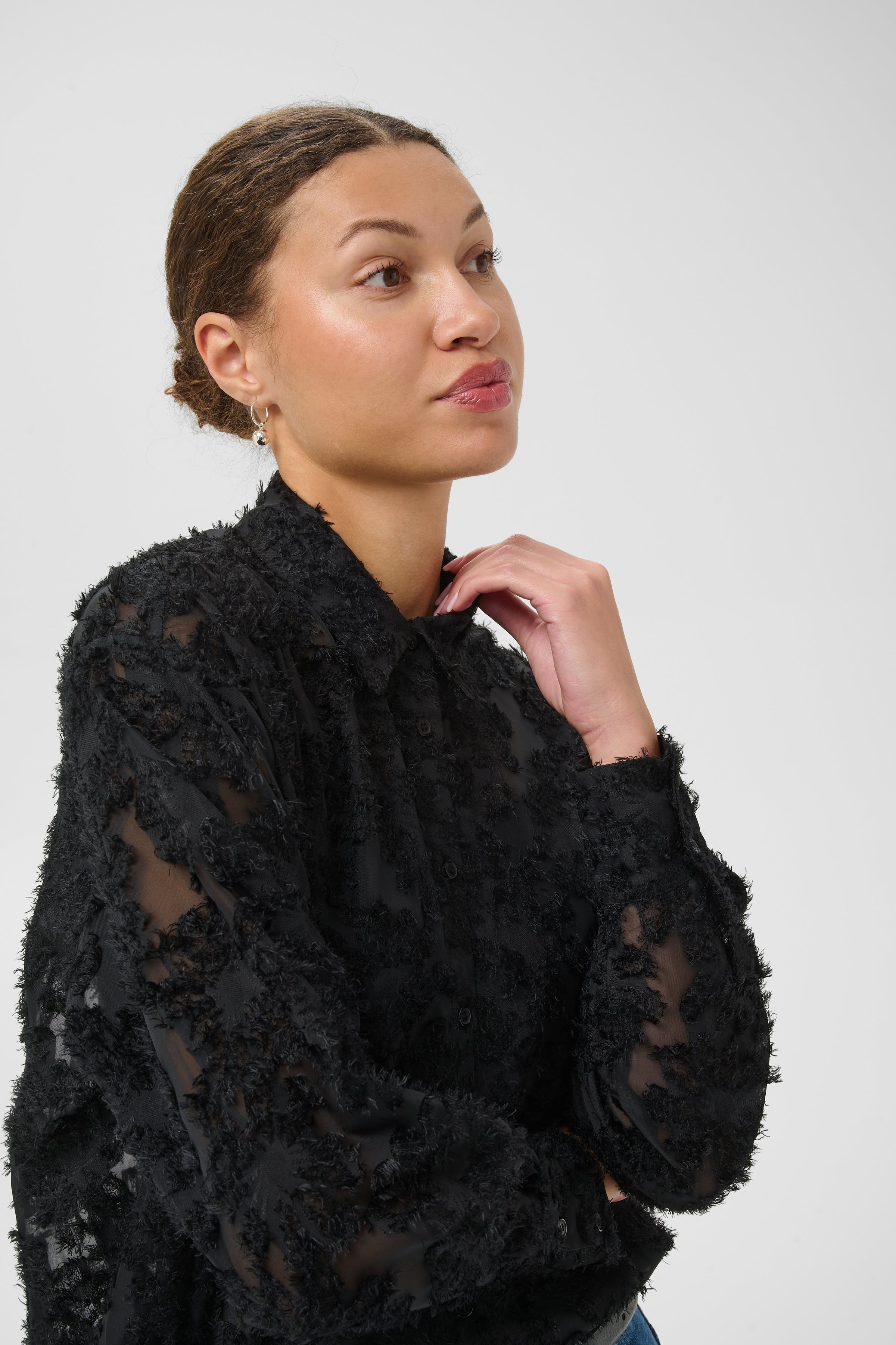 KAalfie Bluse LOOKBOOK DETAIL 10512441-100121
