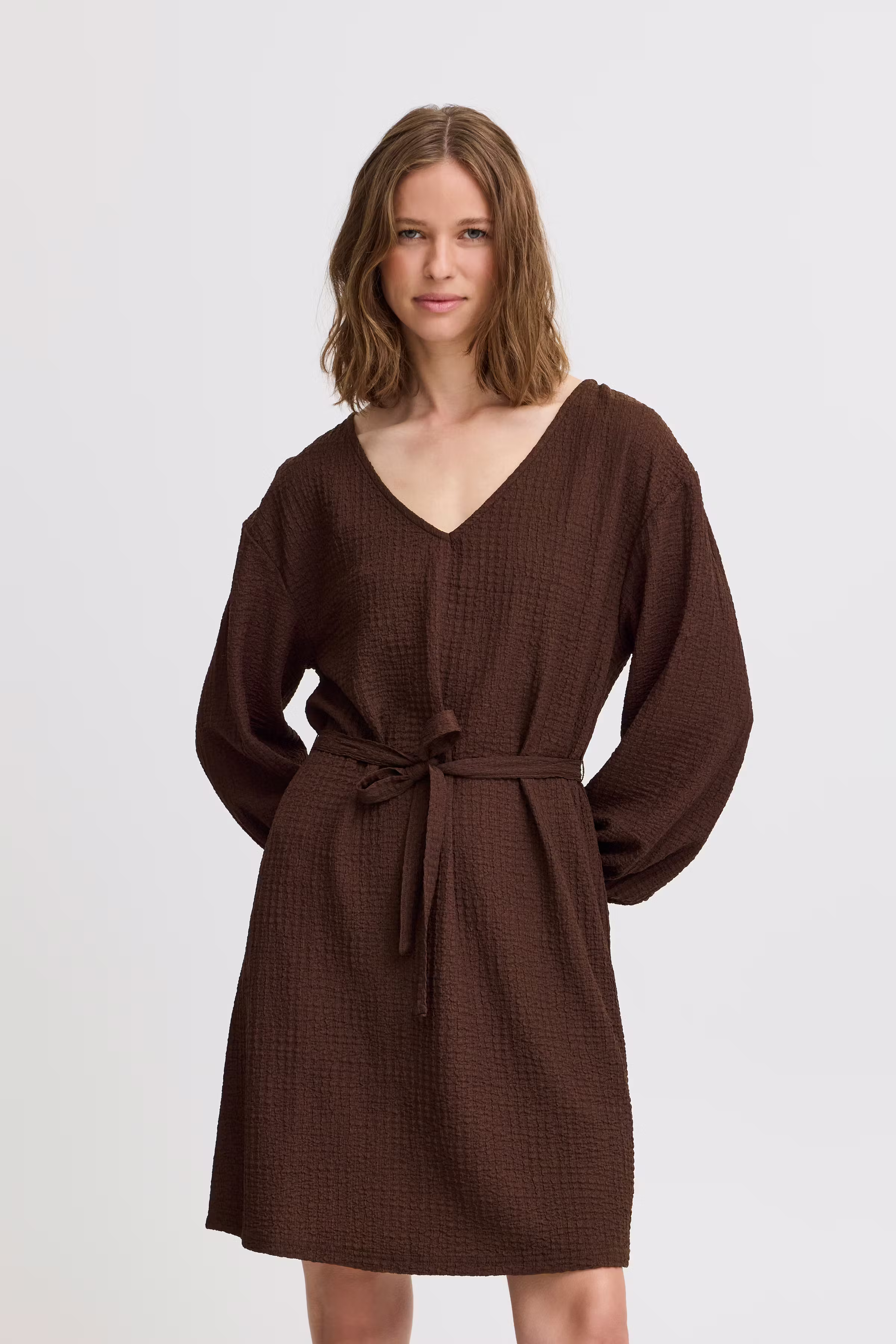 BYPERILLA Jurk LOOKBOOK FRONT 20815481-191016