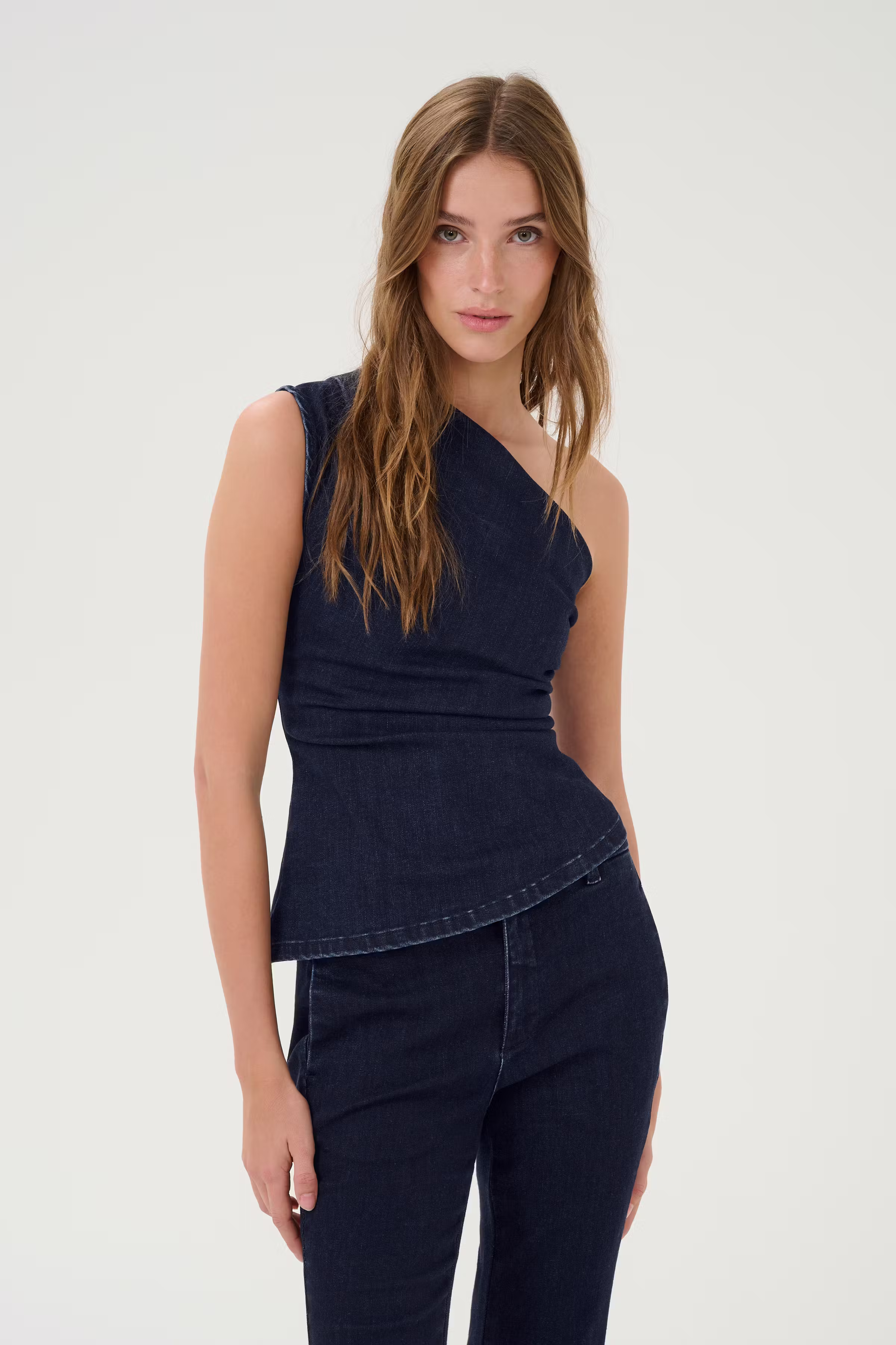 AyoMW Denimtopp LOOKBOOK FRONT 10705035-100067