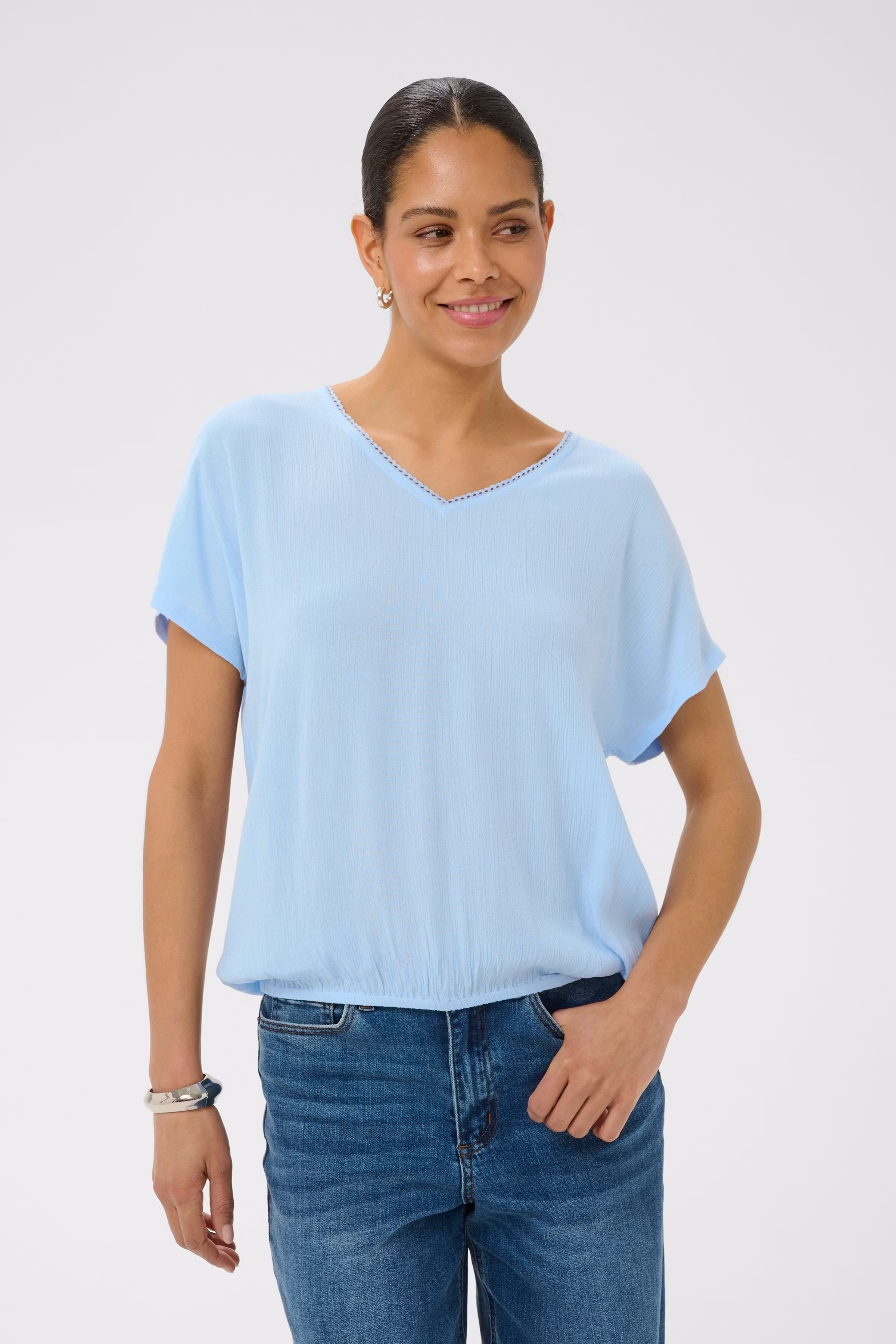 KAamber Bluse LOOKBOOK FRONT 10512514-154031