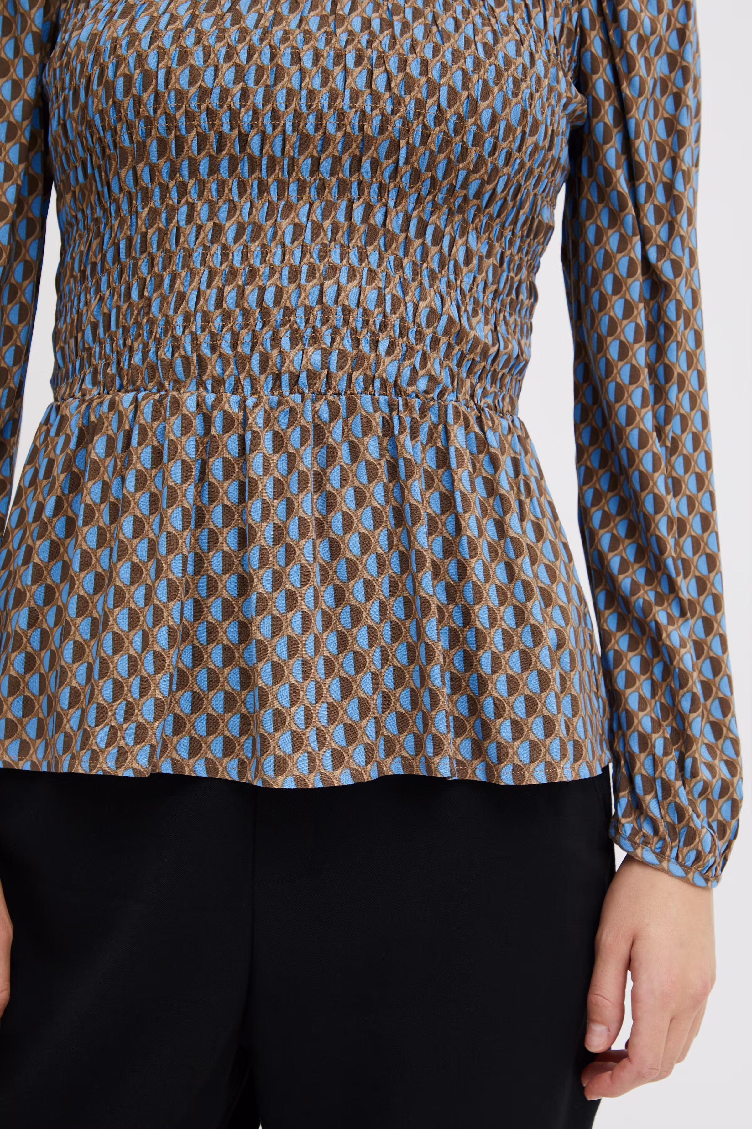 FXCIRLA Blouse LOOKBOOK DETAIL 20612370-201588