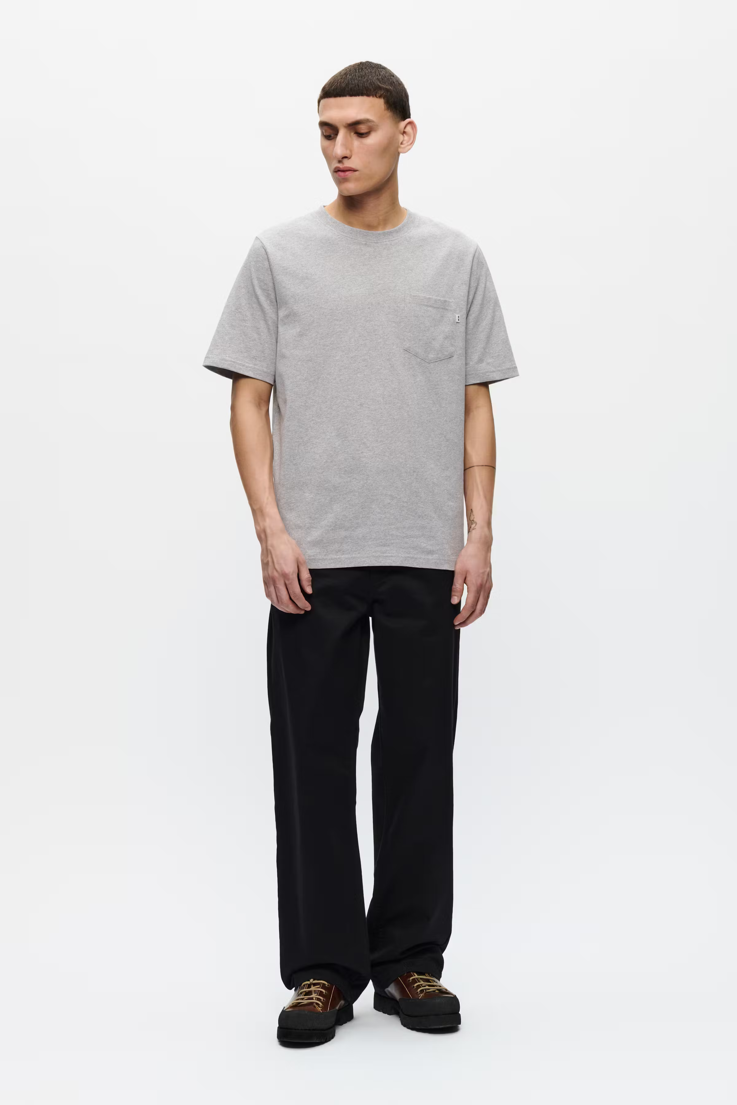 WWBobby T-shirt LOOKBOOK FRONT 30251559-303736