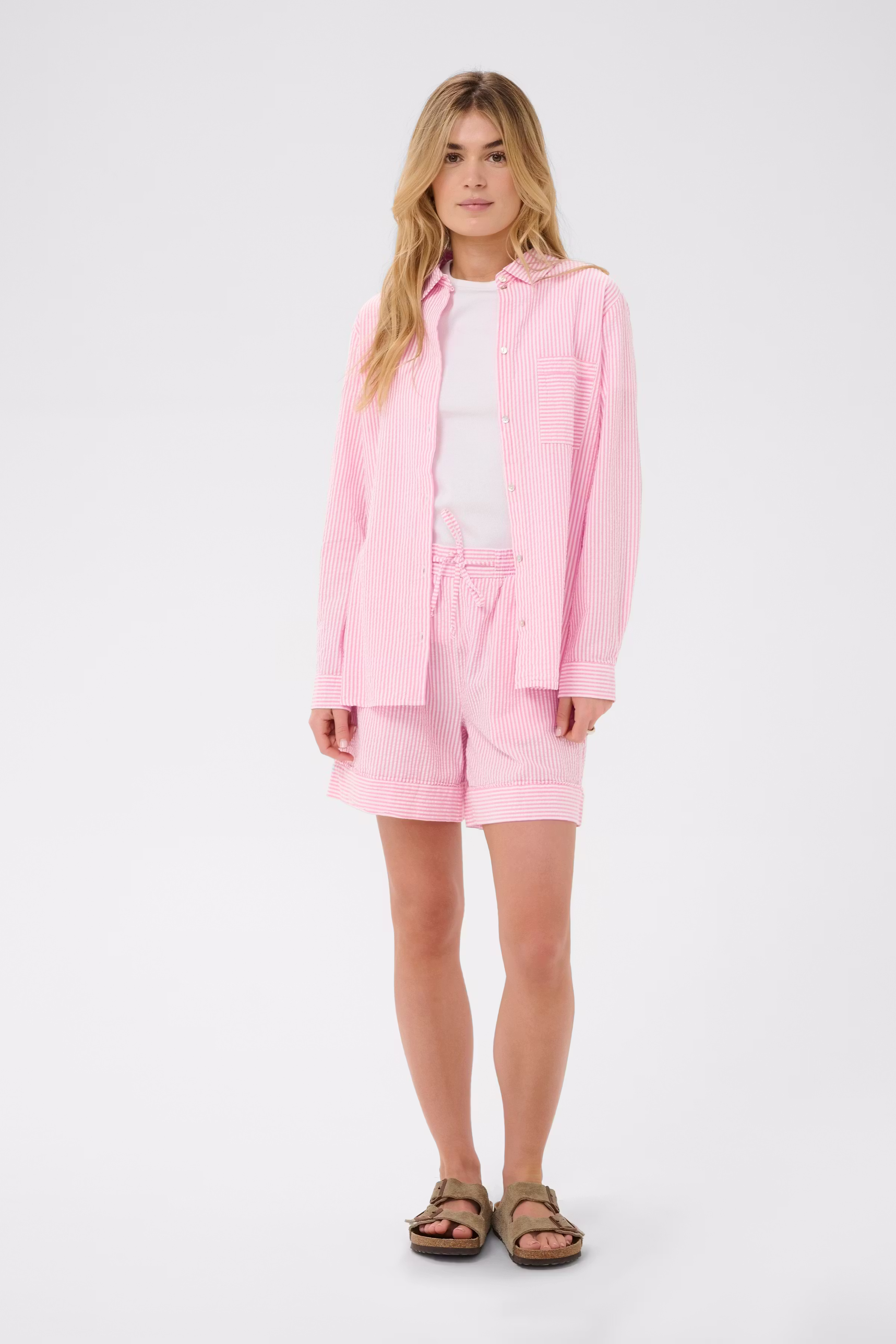 ElimikoSZ Shorts LOOKBOOK FRONT 30515129-305279