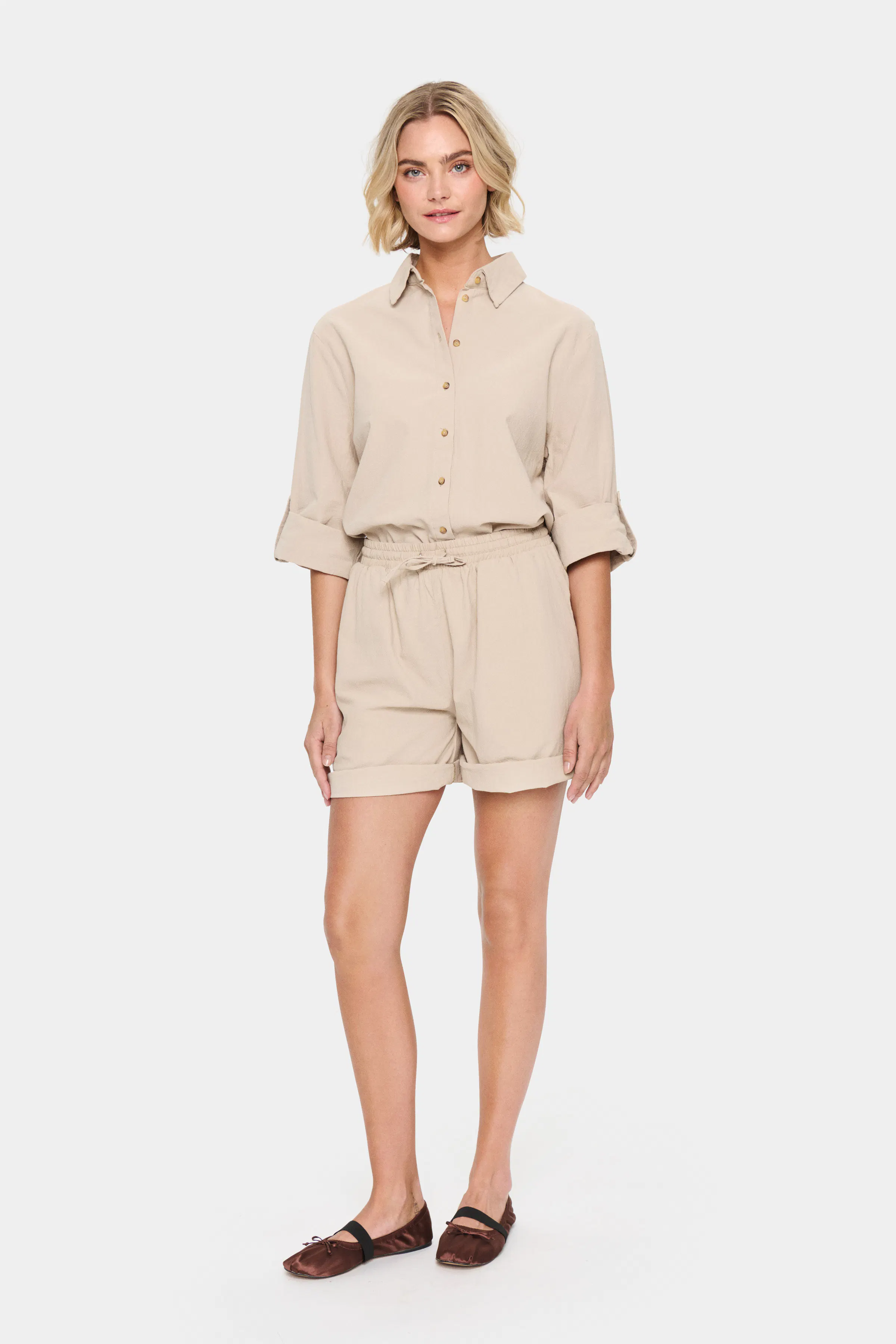 ZalindaSZ Shorts LOOKBOOK FRONT 30513817-161105
