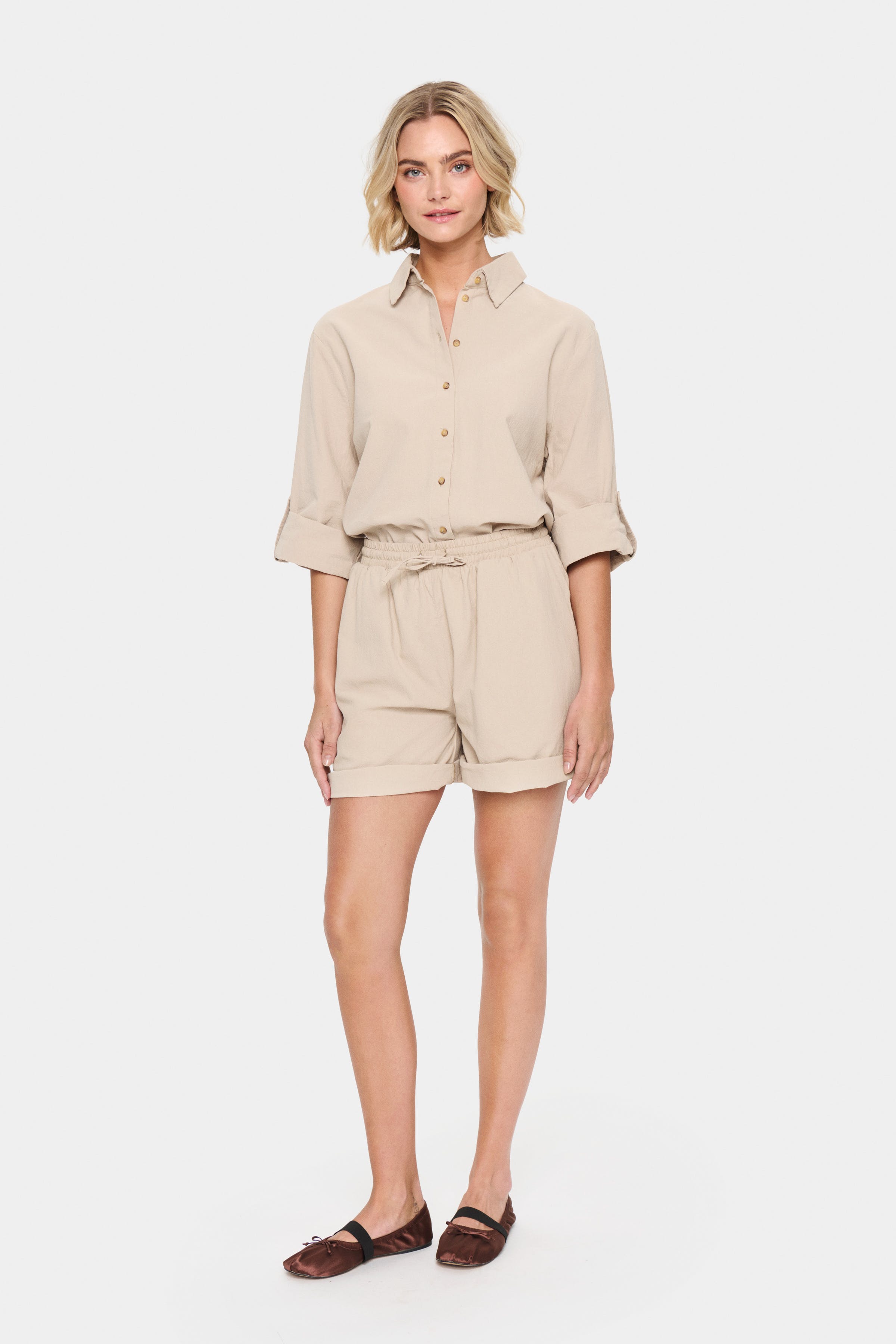 ZalindaSZ Shorts LOOKBOOK FRONT 30513817-161105