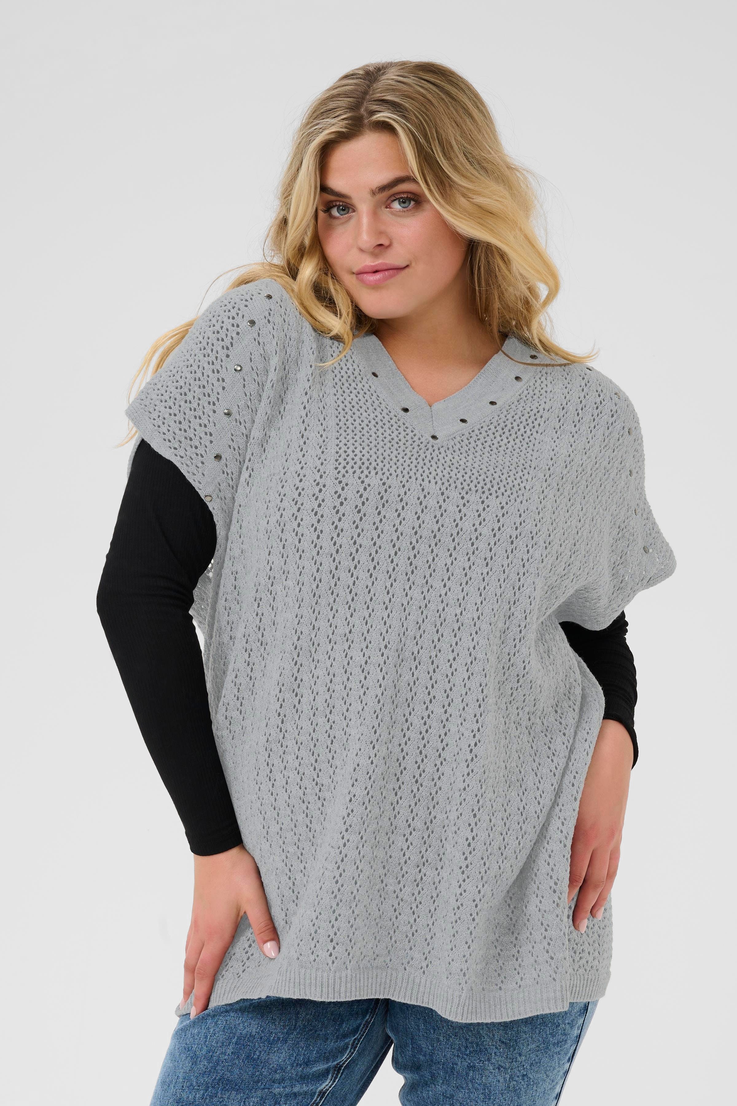 KCrosa Pullover LOOKBOOK FRONT 10583585-100123