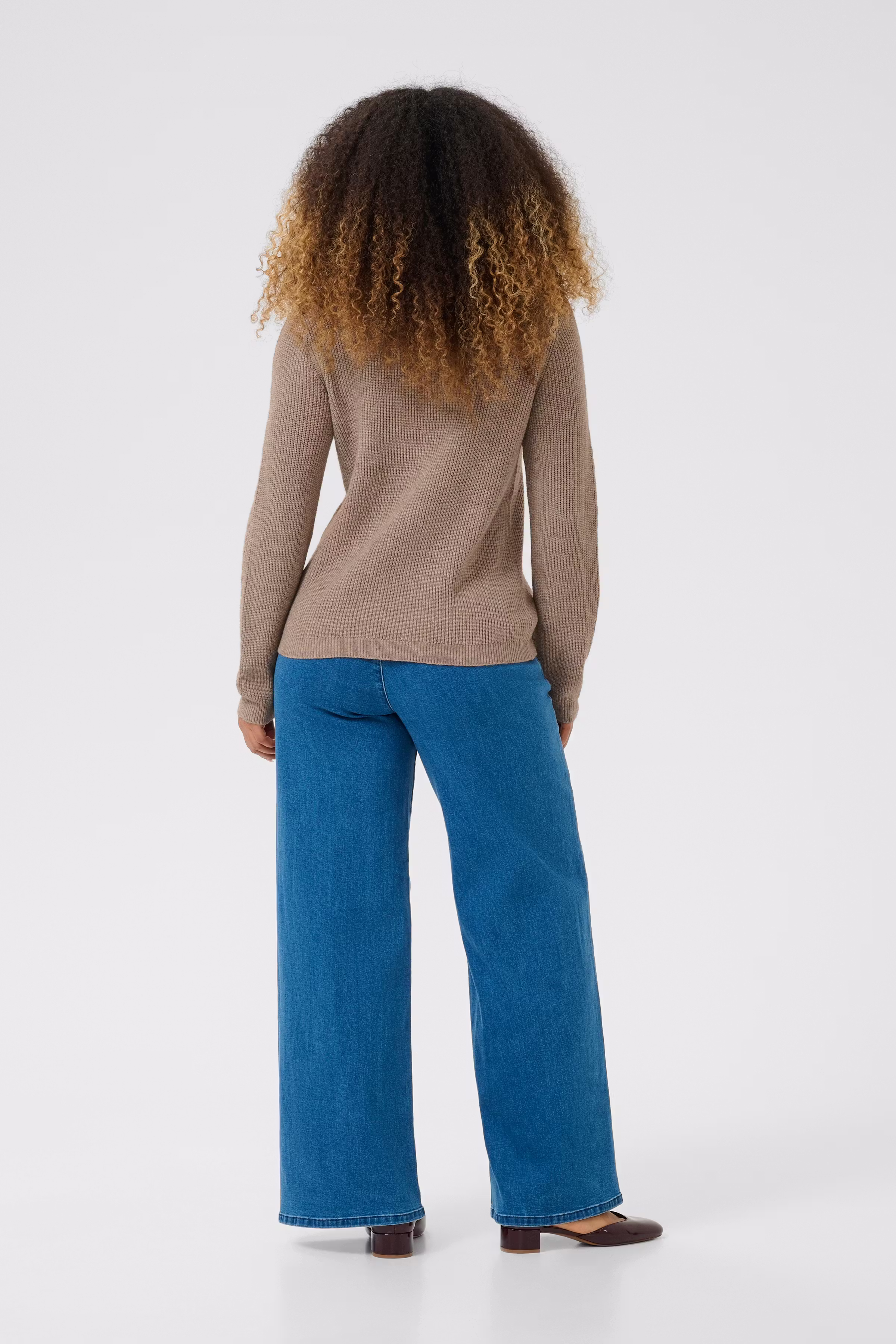 CRDela Cardigan LOOKBOOK BACK 10613925-1709091