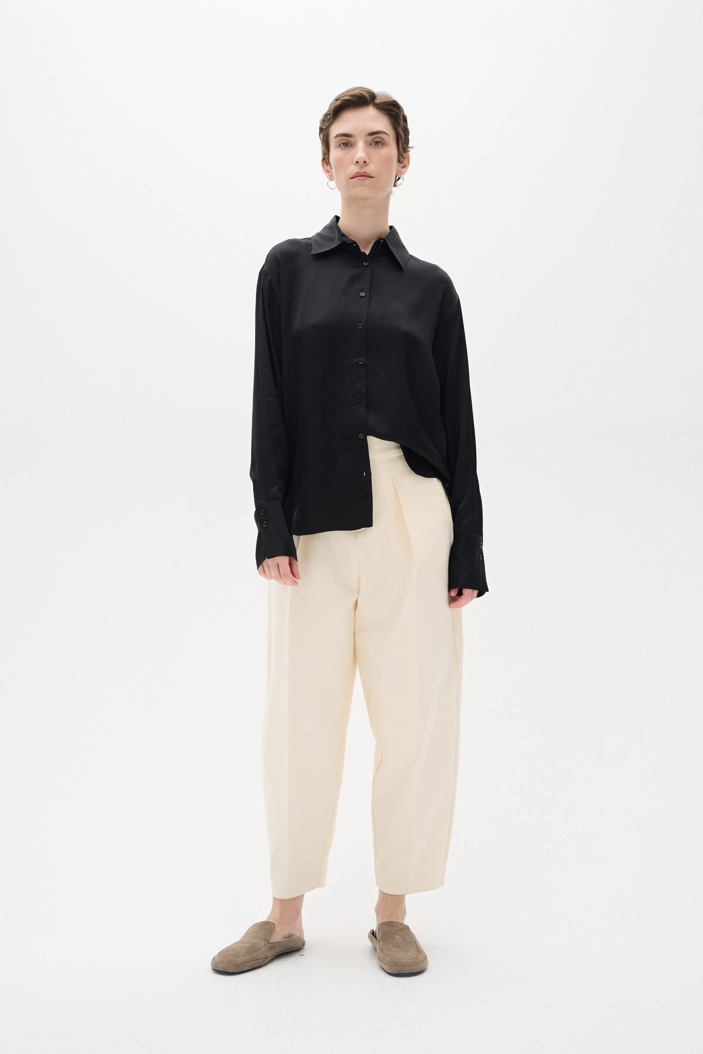 PaulineIW Overhemd LOOKBOOK FRONT 30105681-194008