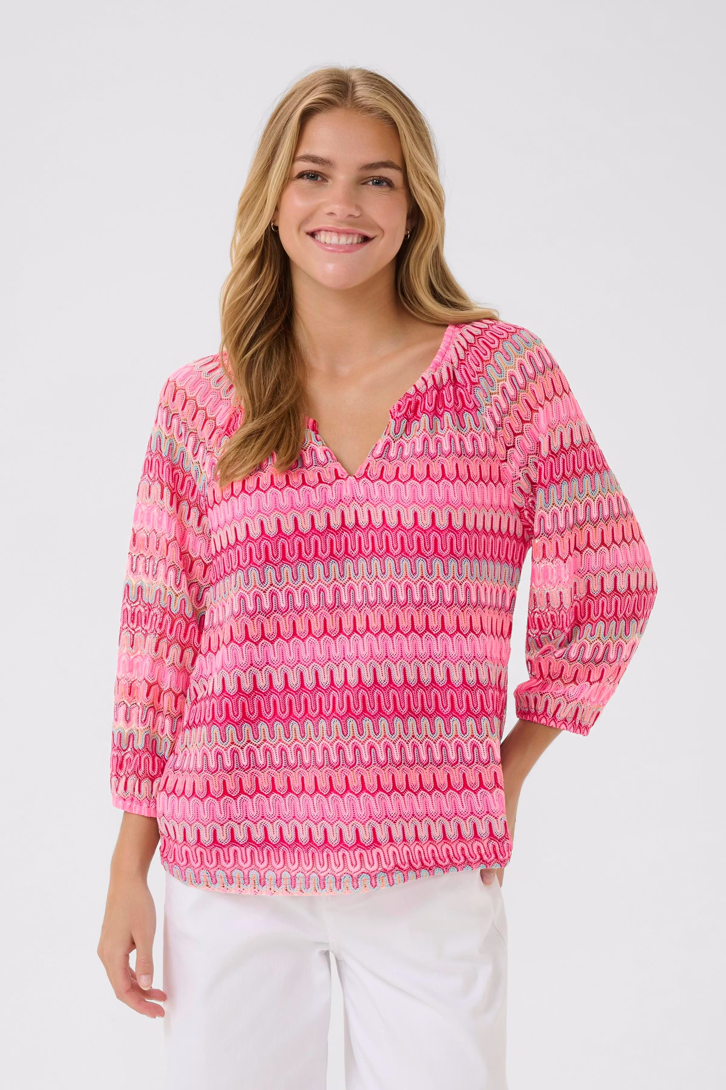 CRCova Bluse LOOKBOOK FRONT 10613626-105809