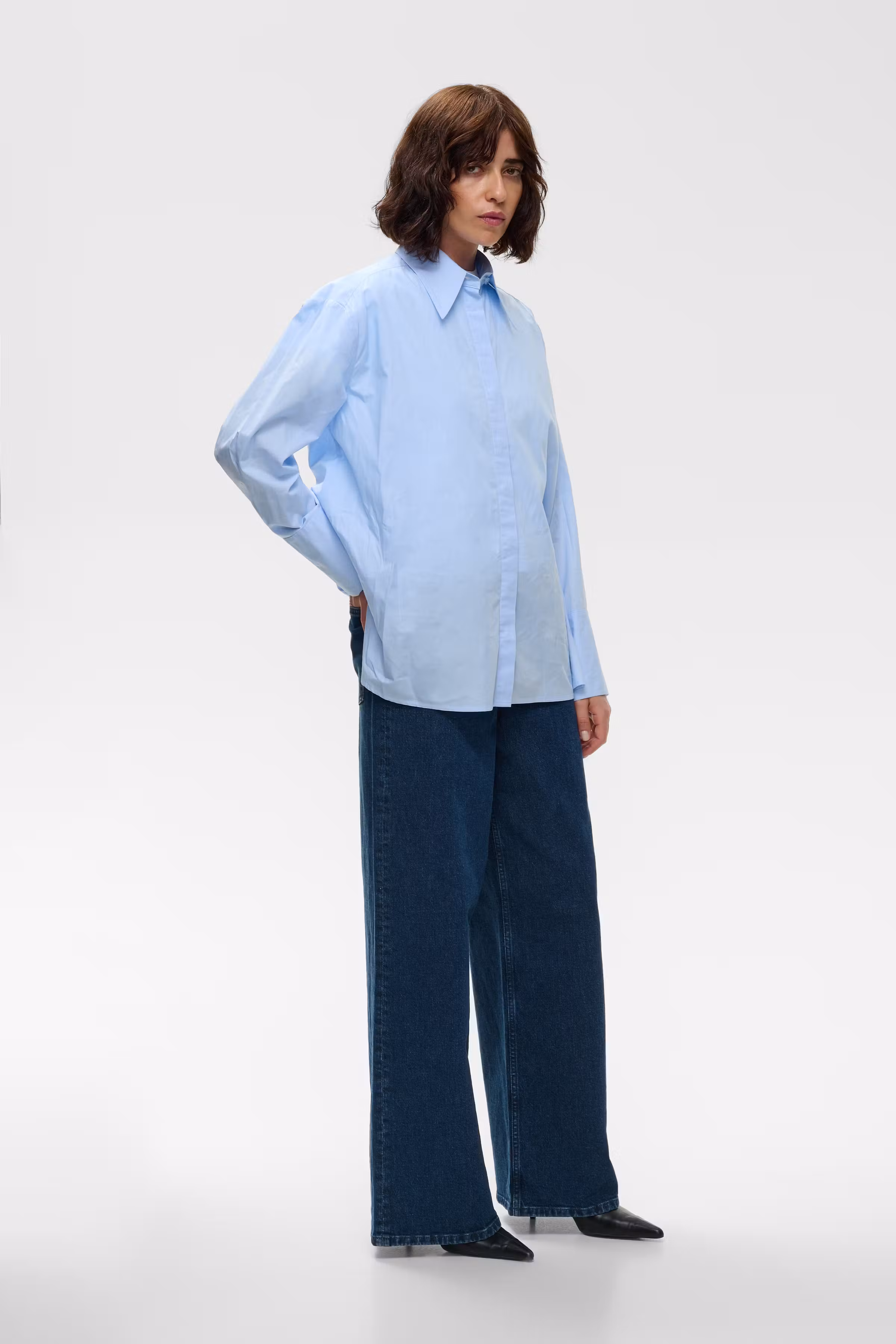 IOELVIE Blouse LOOKBOOK FRONT 30600573-BL808