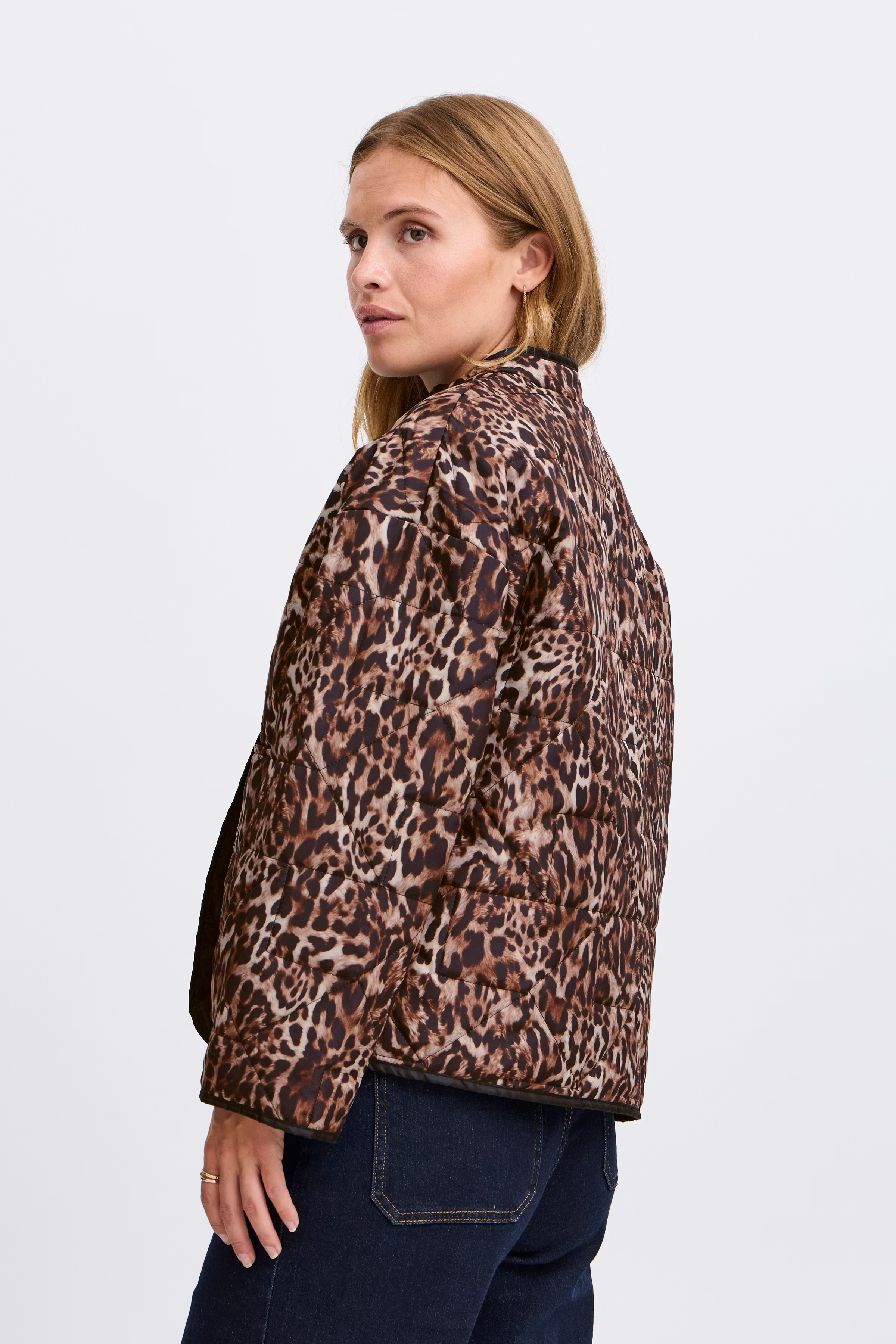 SBSHOOT Casual Jacke LOOKBOOK BACK 22100713-203533