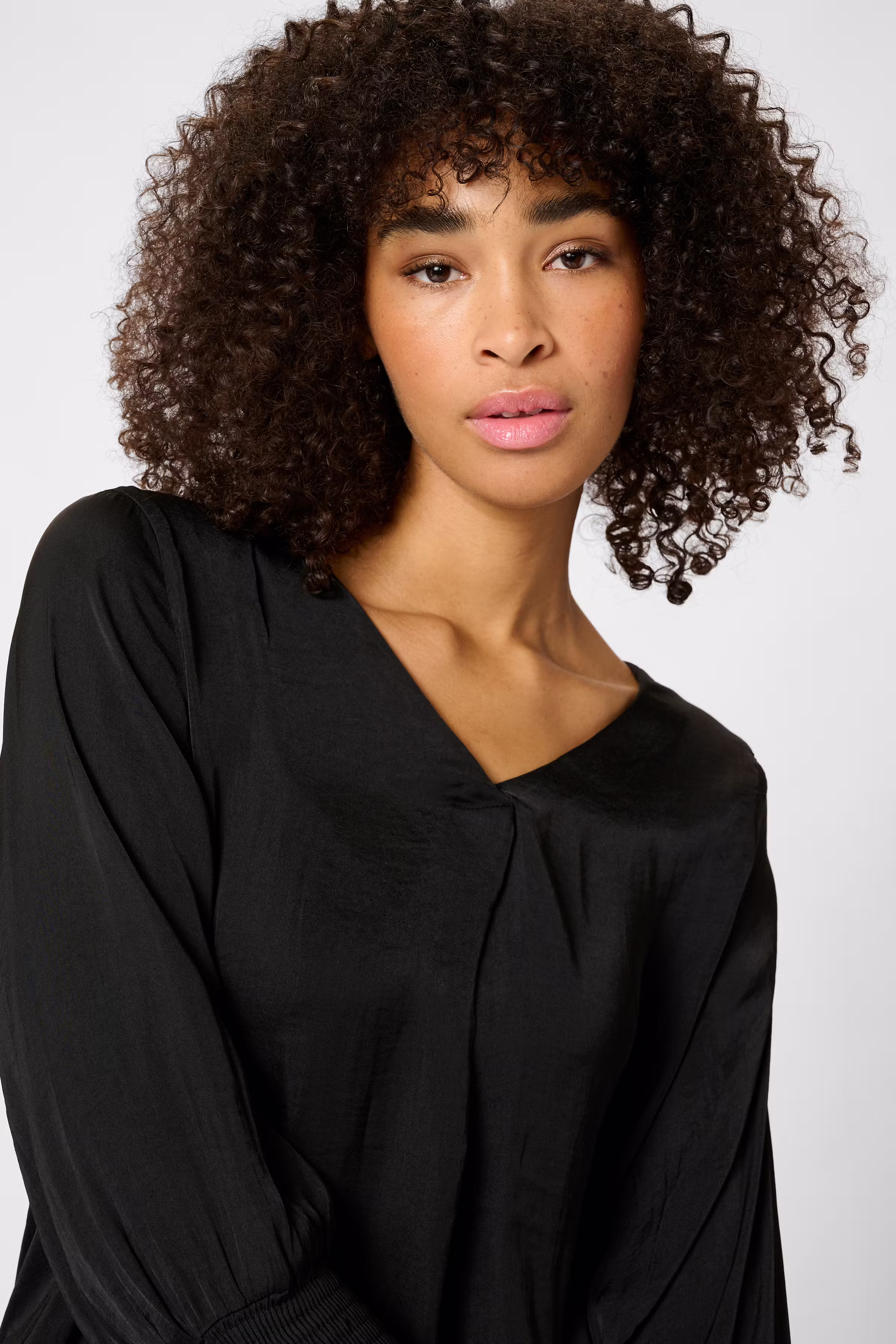 KAcassie Blus LOOKBOOK DETAIL 10509737-100121