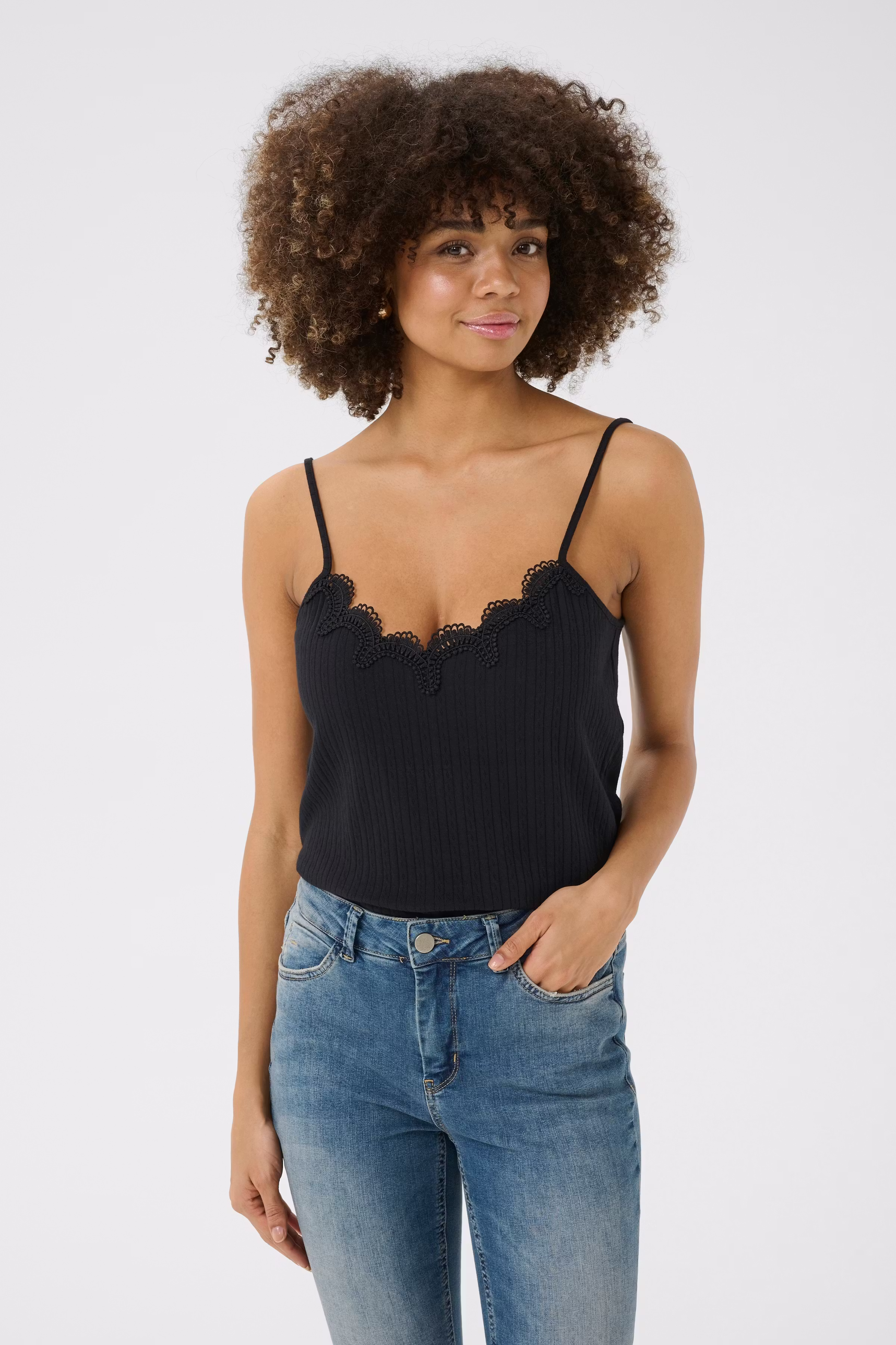 CUreyka Top LOOKBOOK FRONT 50111903-500012