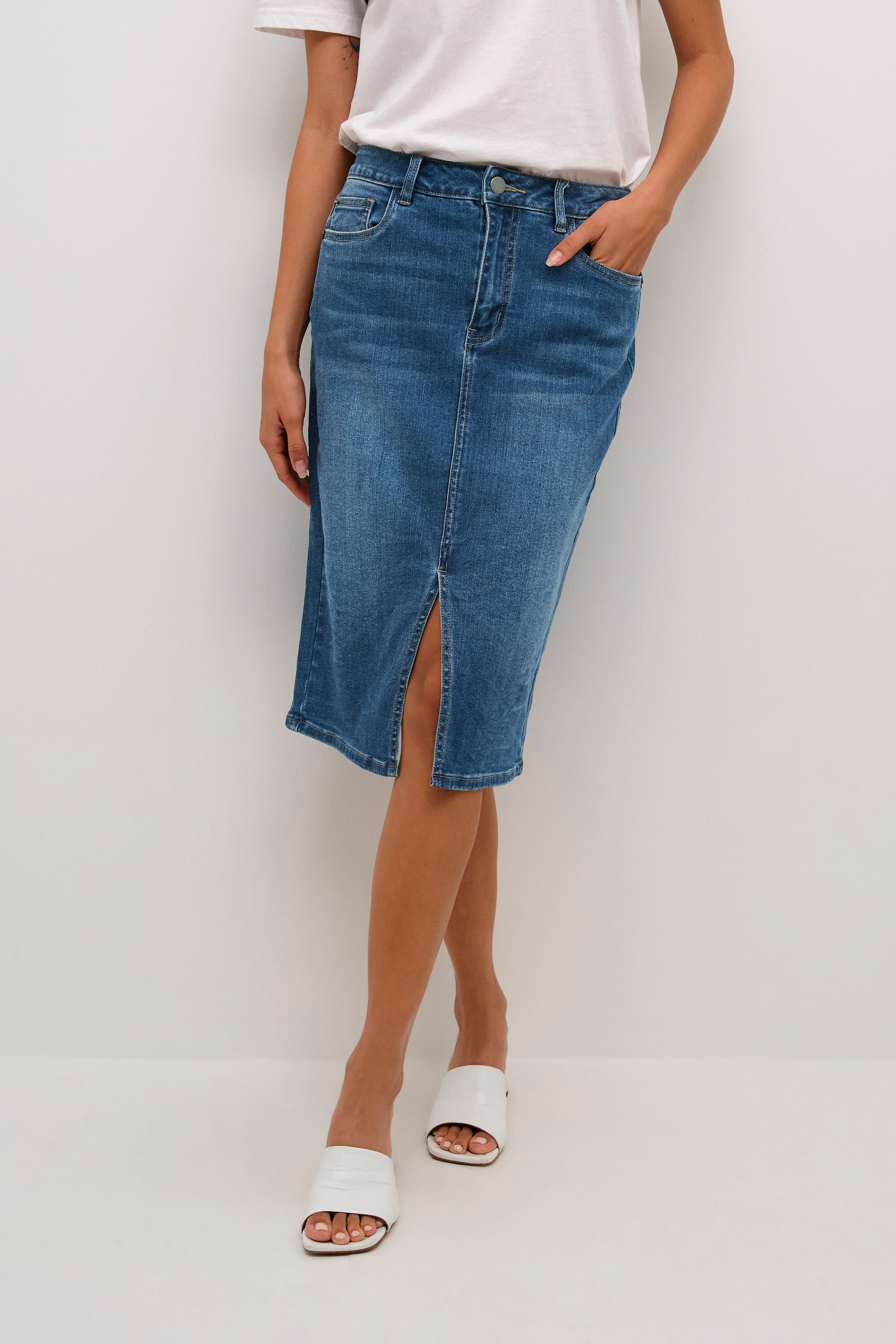 KAkarla Skjørt LOOKBOOK FRONT 10507621-102272